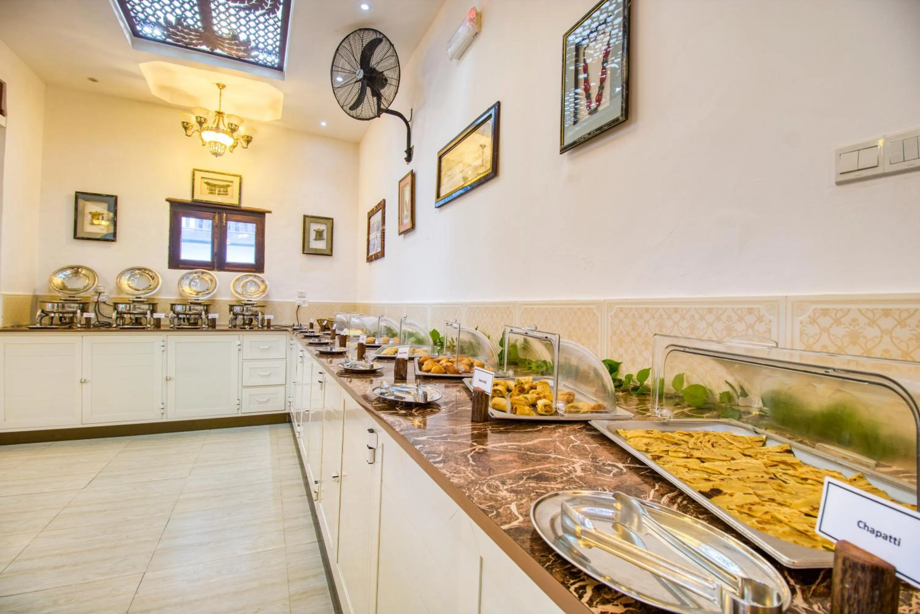 Food in Tembo Palace Hotel