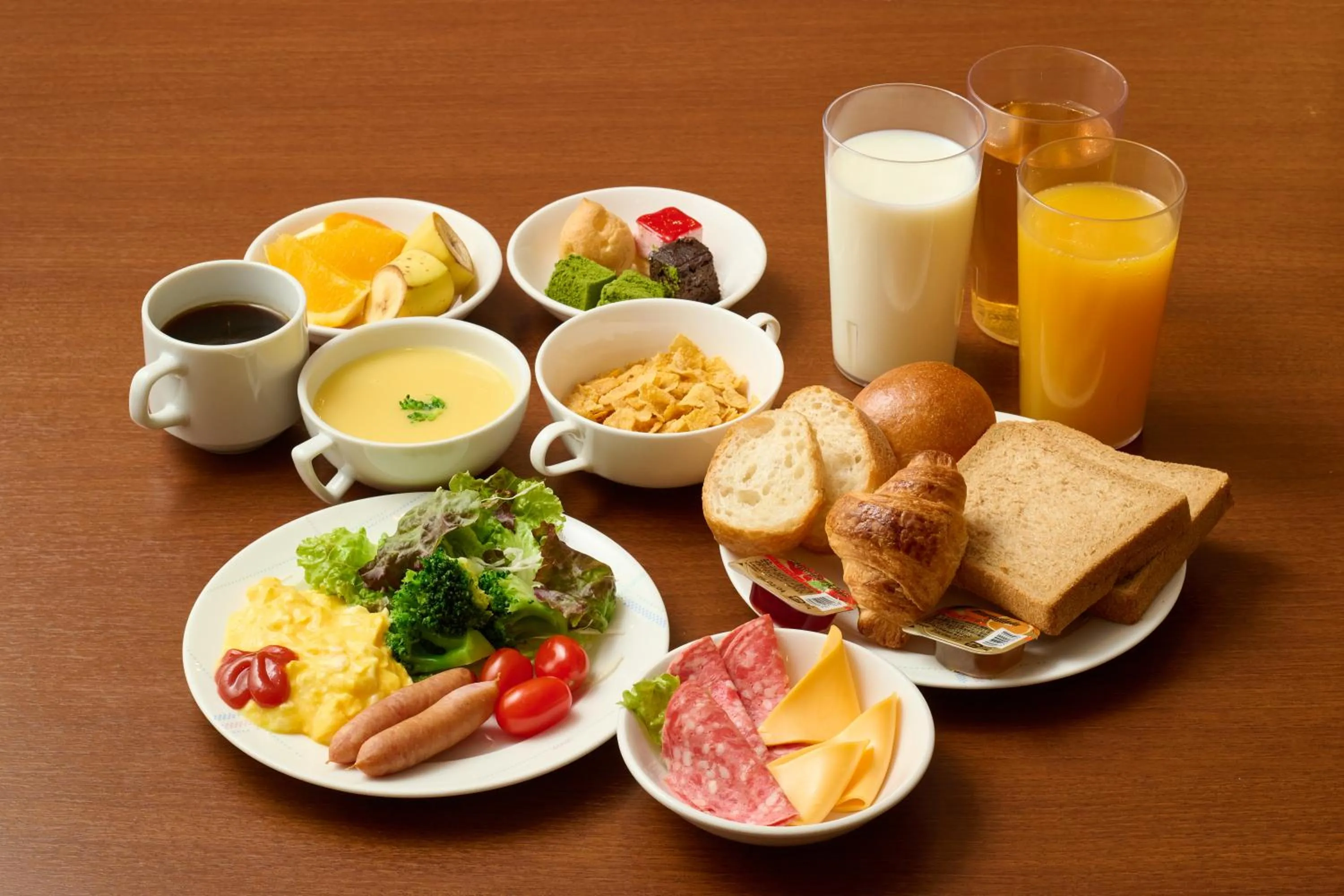 Breakfast in Smile Hotel Kyoto Shijo