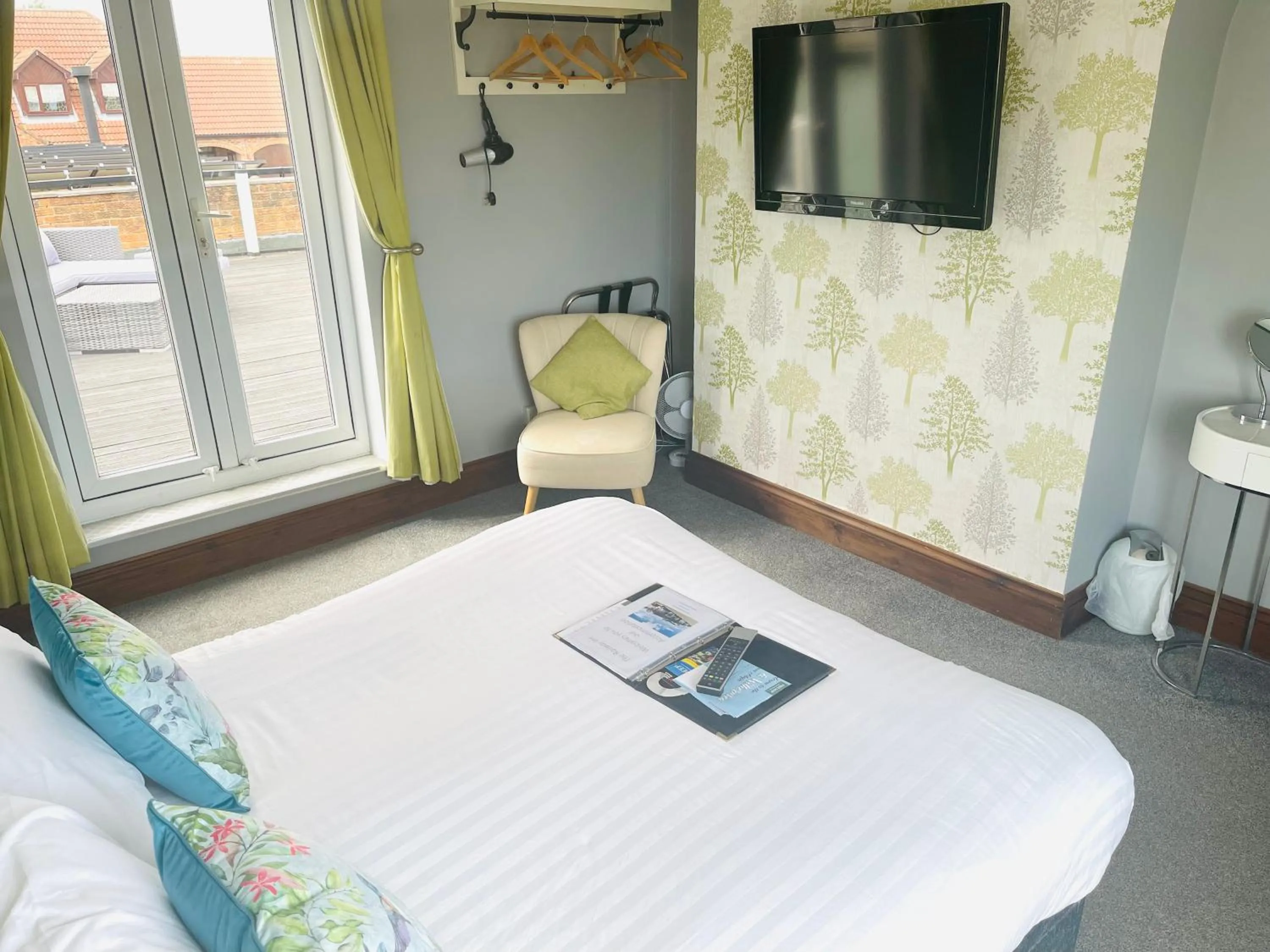 Bed in The Railway Inn