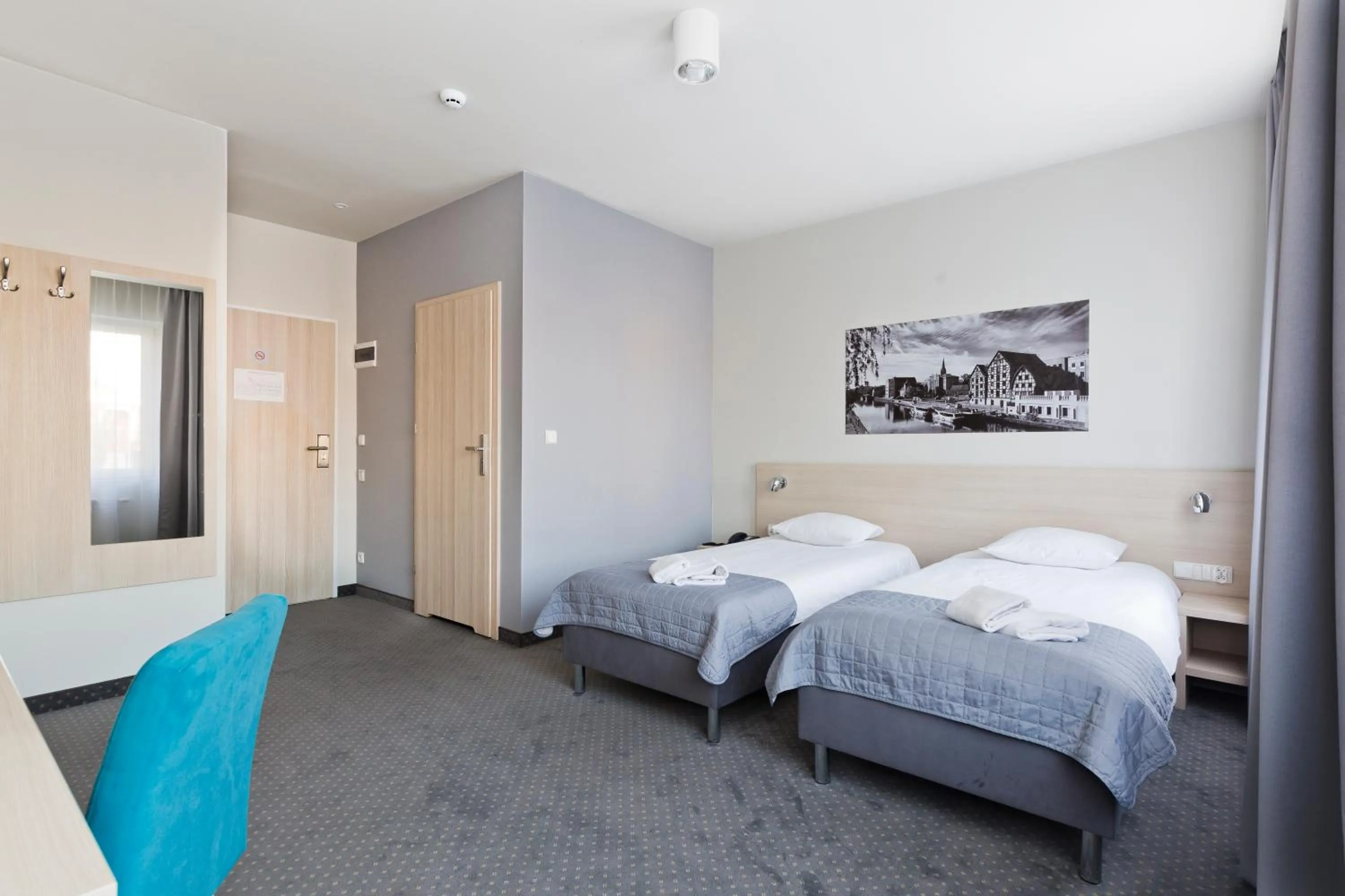 Photo of the whole room, Bed in Hotel Silver