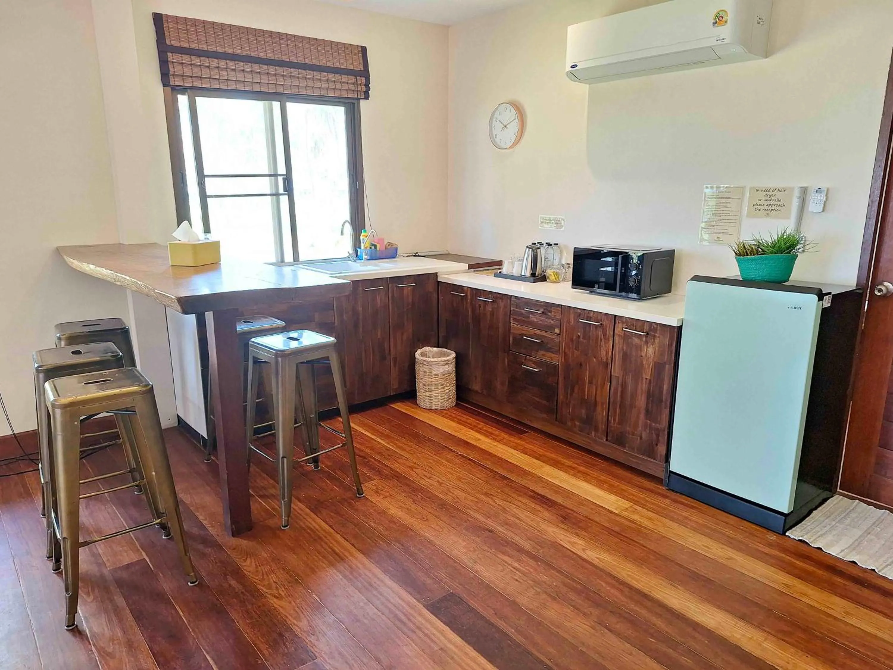 Kitchen or kitchenette in Baan Manali Resort