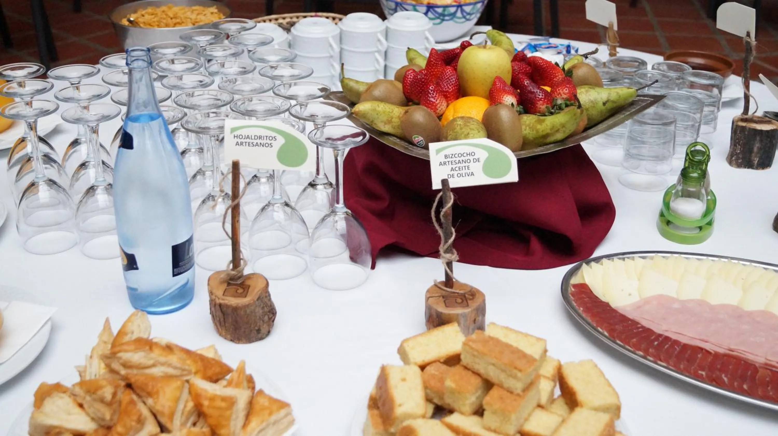 Breakfast in Caserio de Iznájar