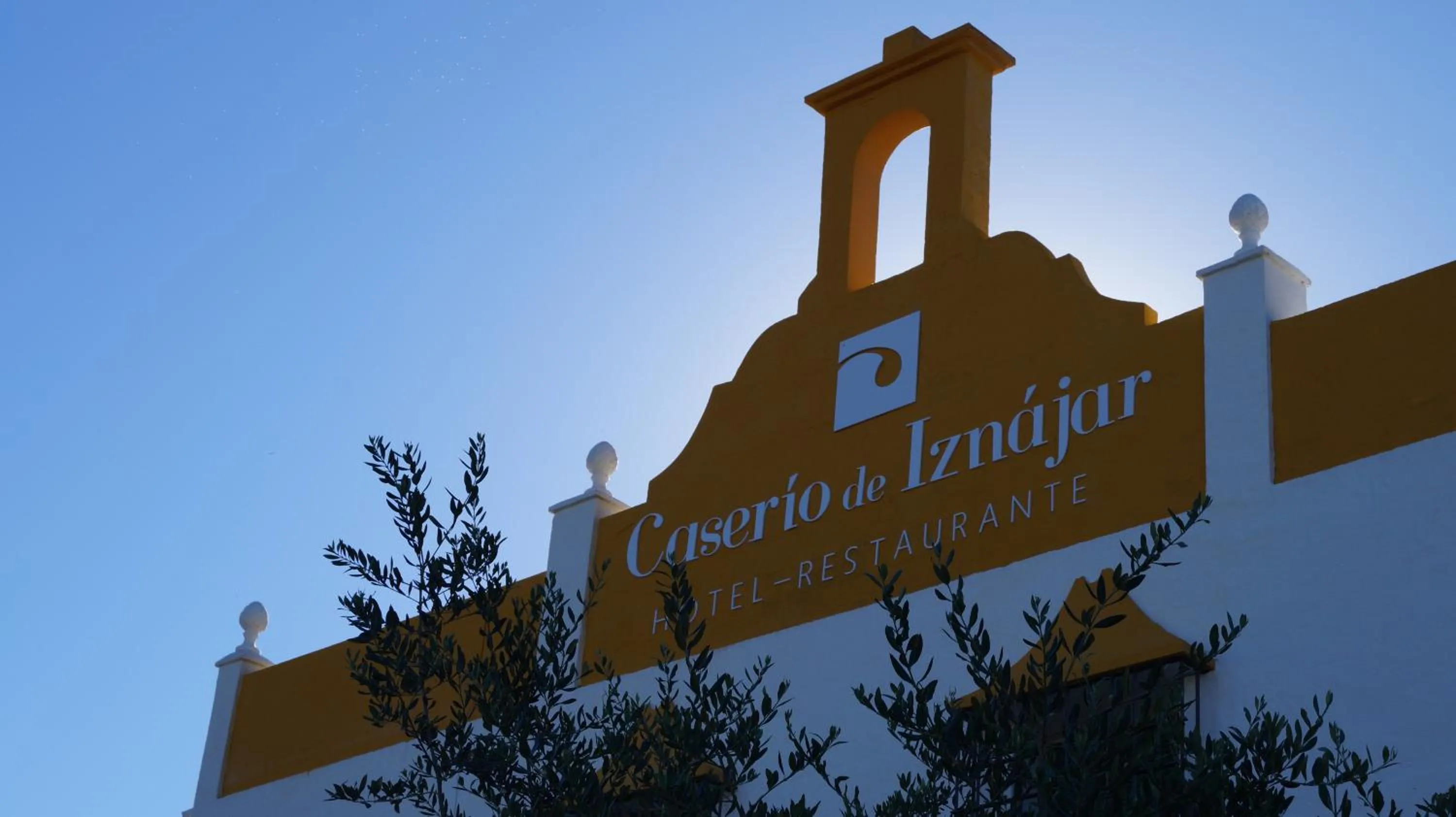 Property logo or sign in Caserio de Iznájar