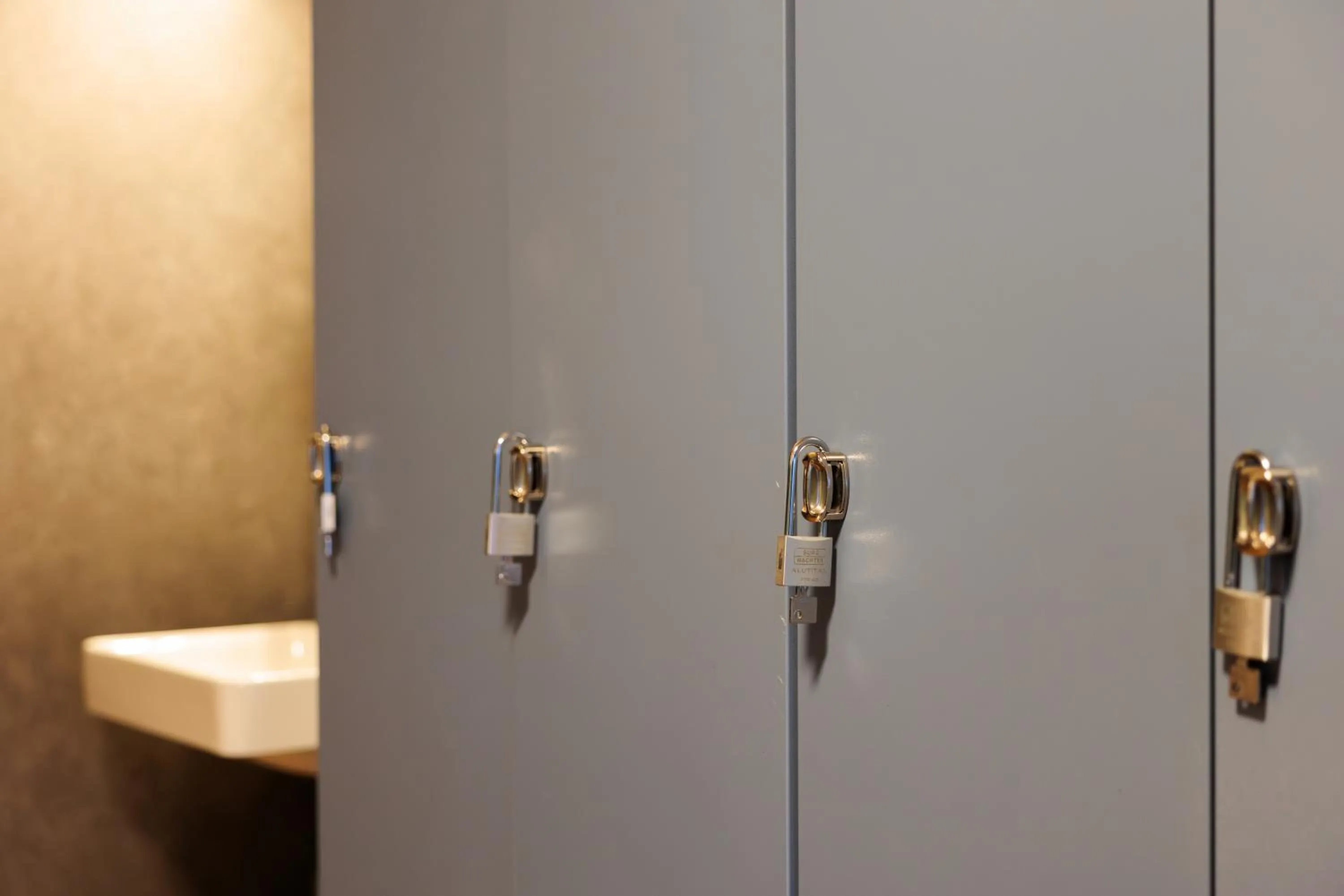 Photo of the whole room in Eiger Lodge Easy