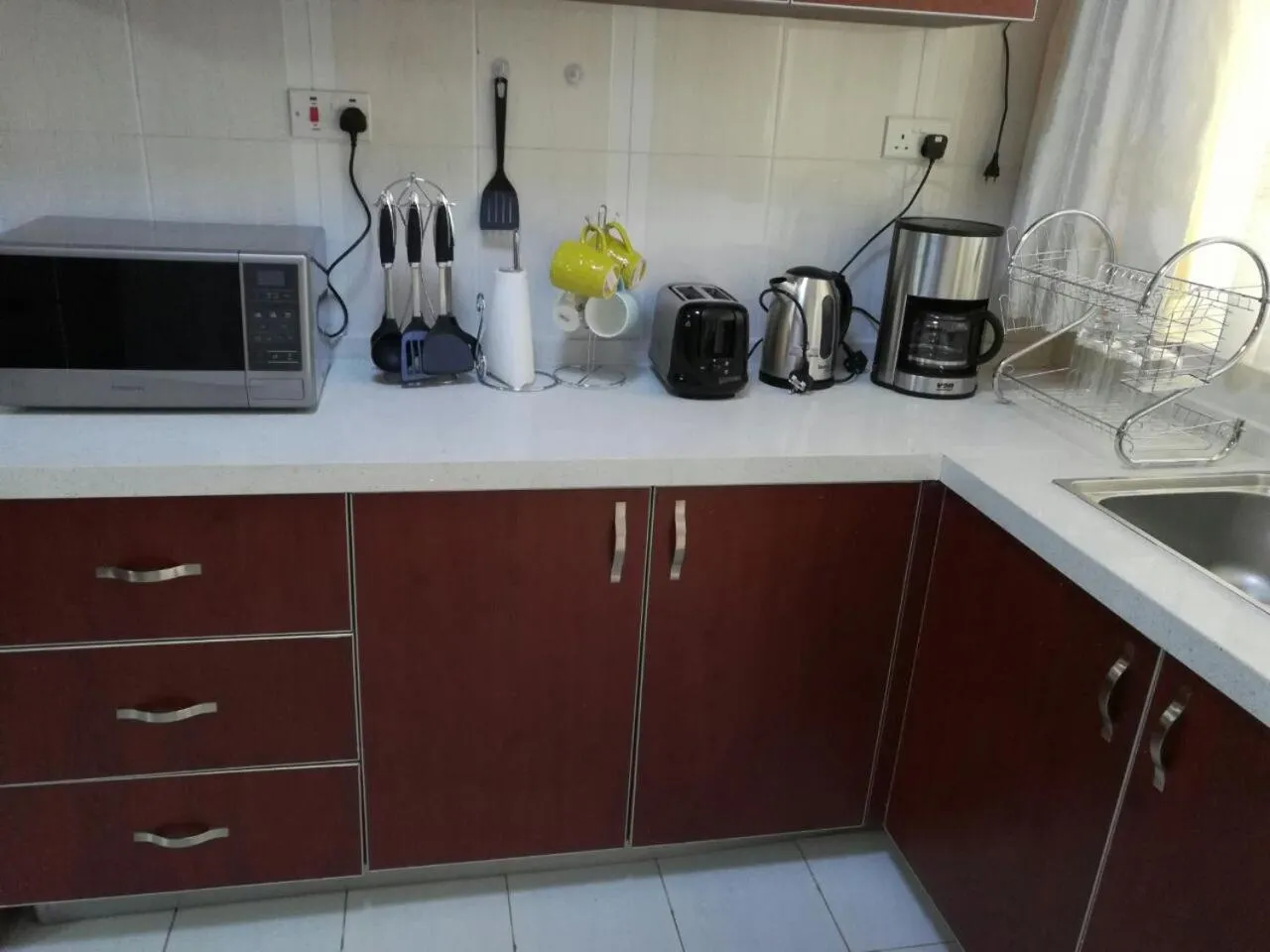 Coffee/tea facilities in Covitech Apartments