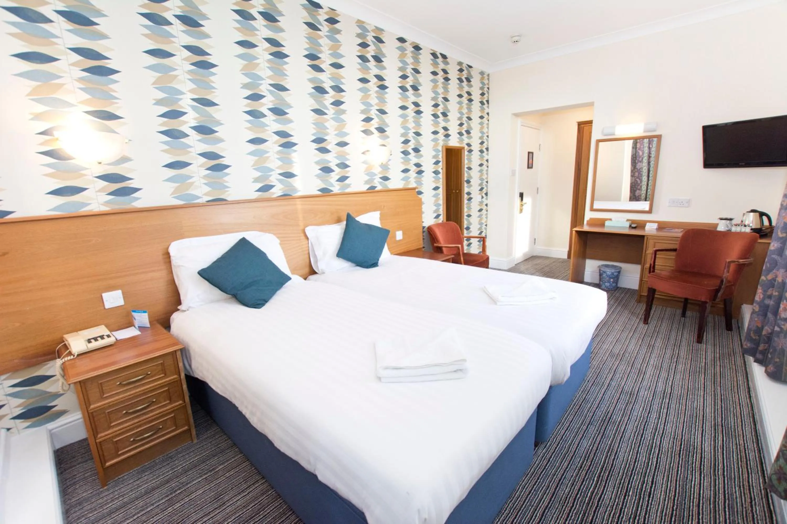 Bedroom, Bed in TLH Victoria Hotel - TLH Leisure, Entertainment and Spa Resort