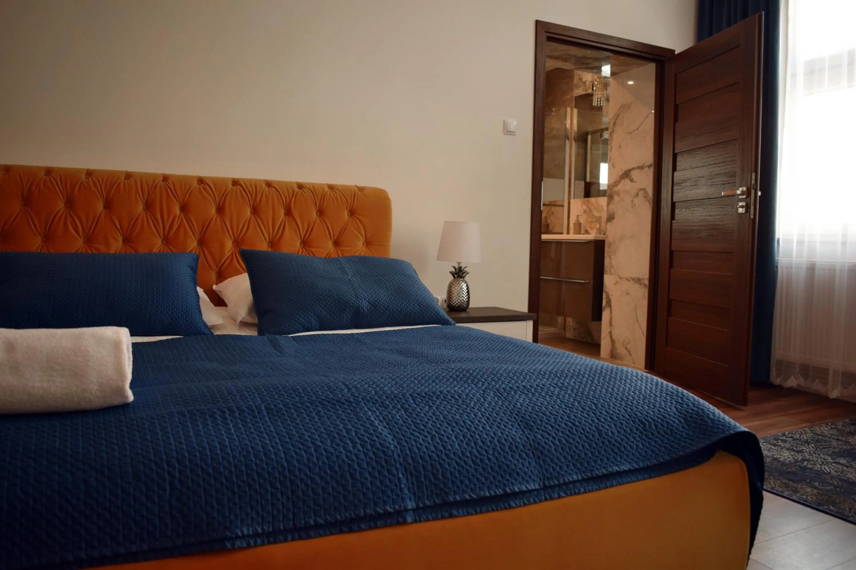 Sepia Restauracja & Noclegi