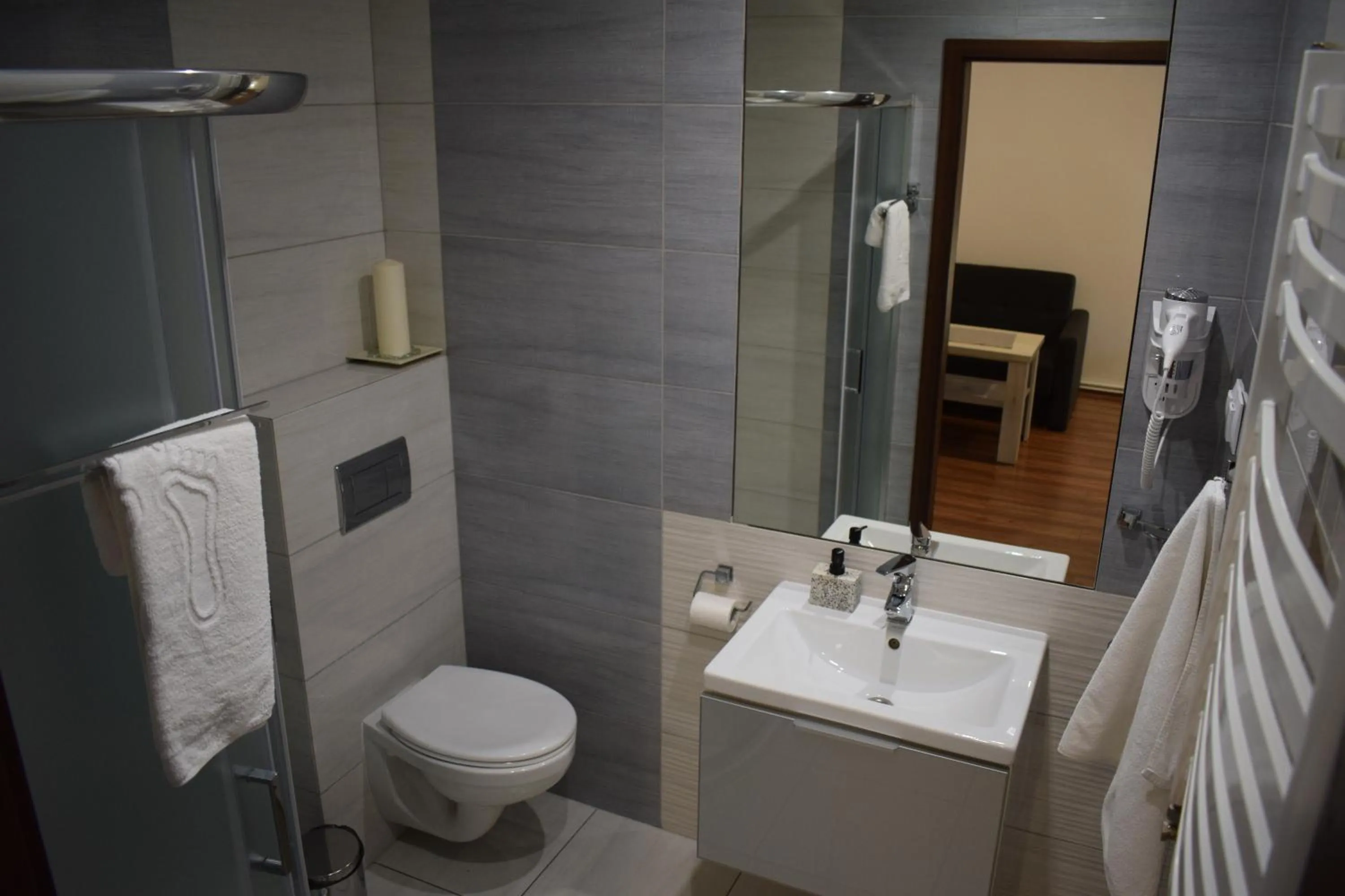 Sepia Restauracja & Noclegi