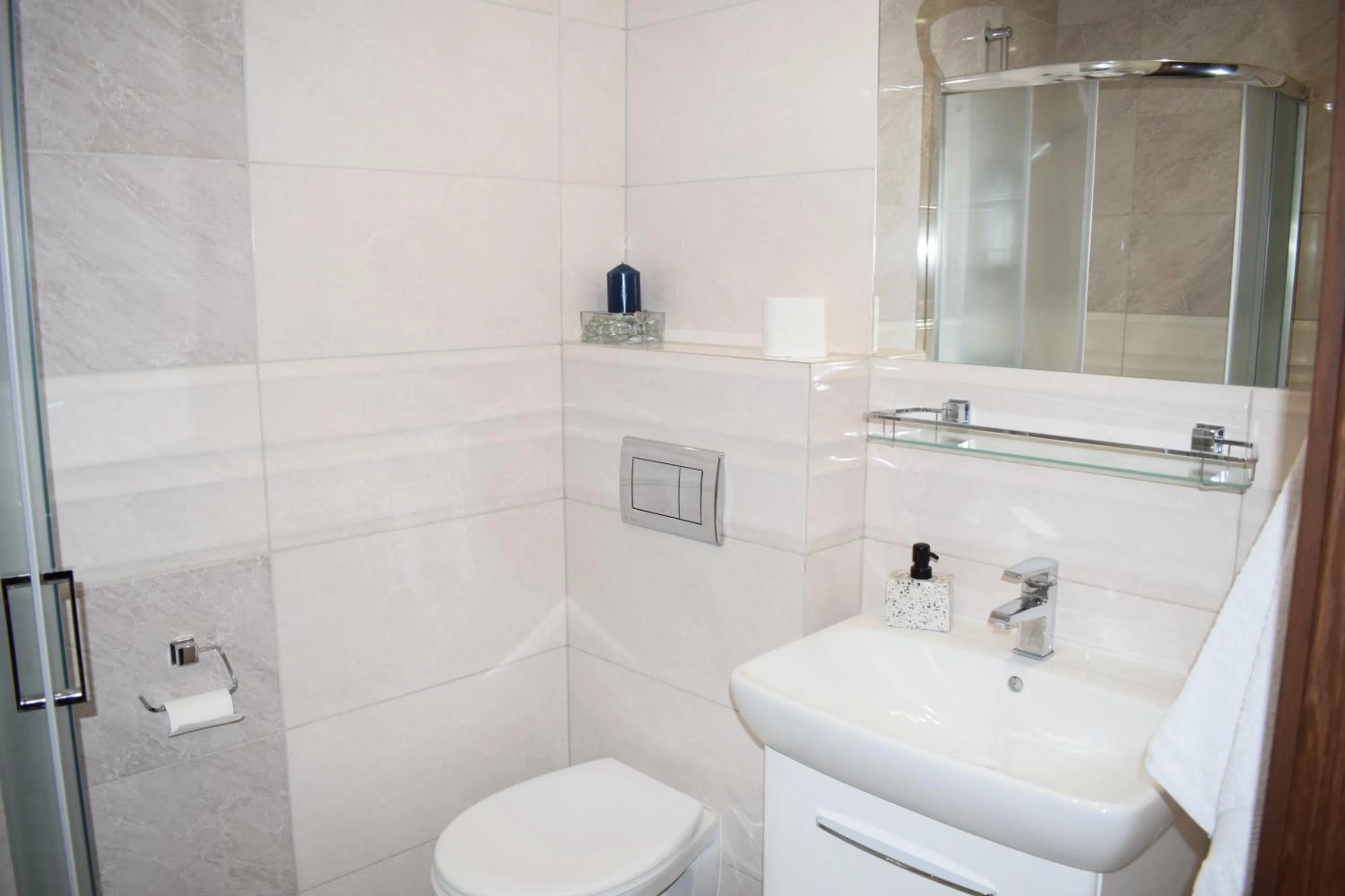 Sepia Restauracja & Noclegi