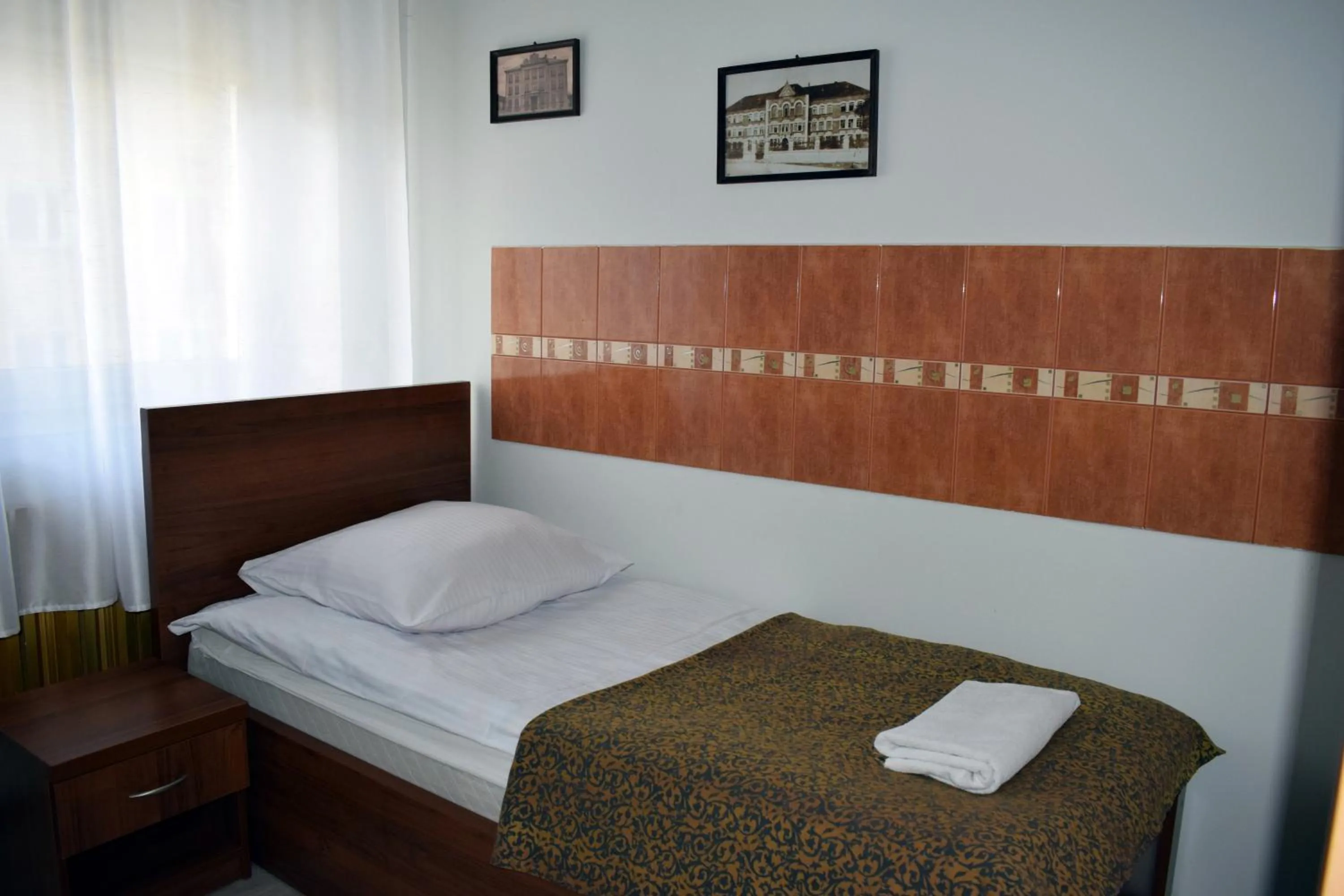 Sepia Restauracja & Noclegi