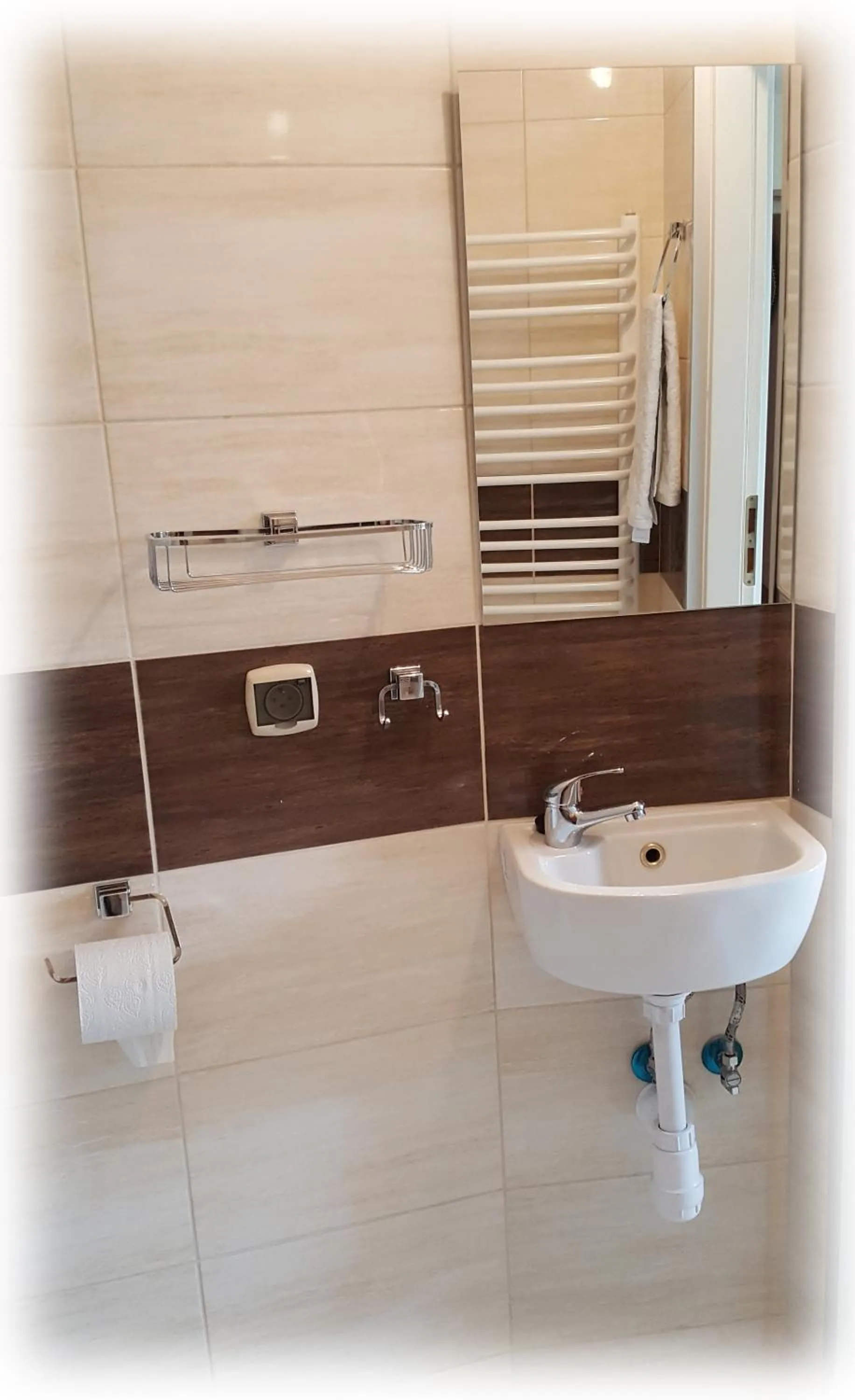 Photo of the whole room in Sepia Restauracja & Noclegi