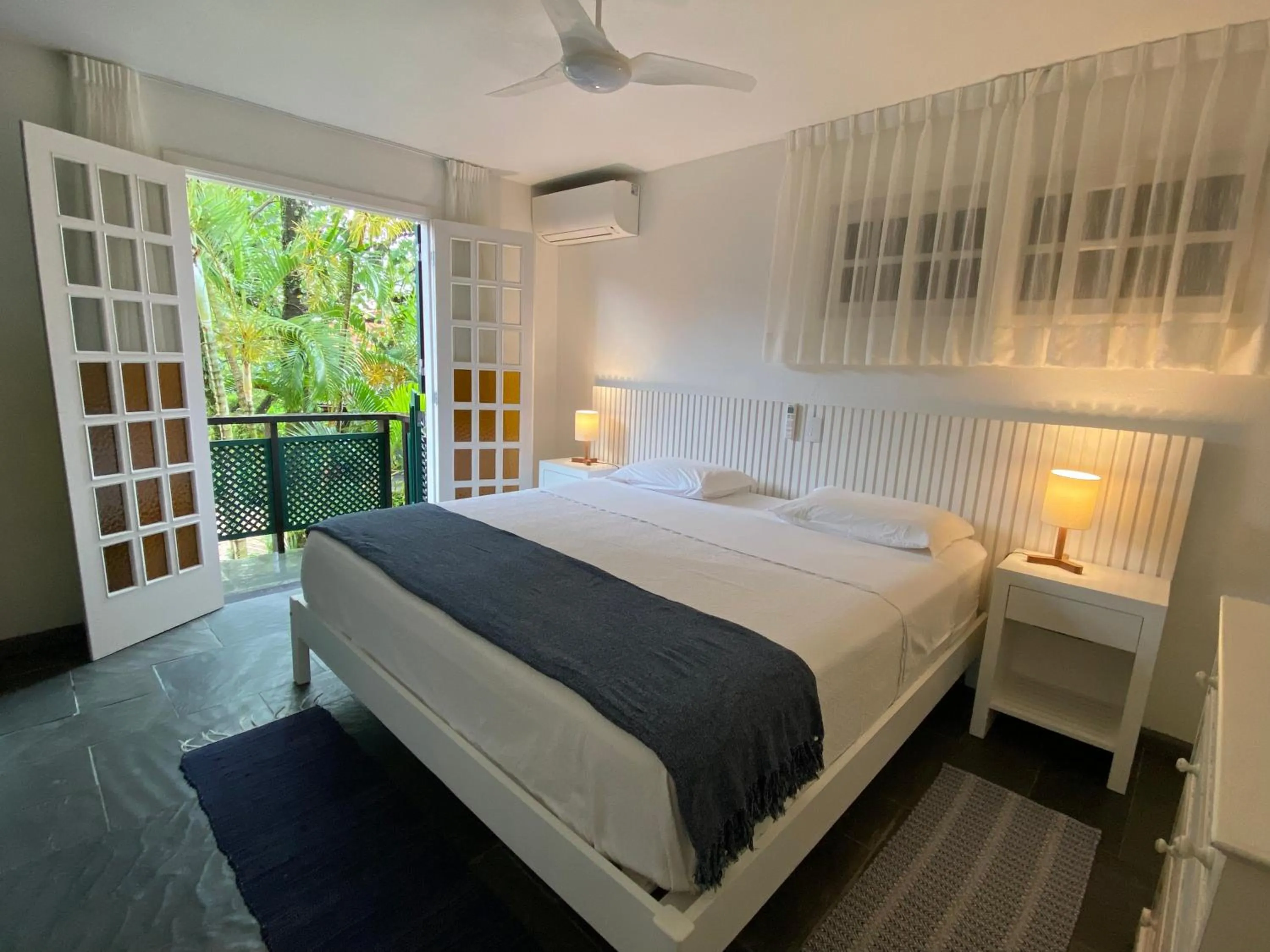 Bed in Juquehy - Condomínio de Frente para o Mar - Piscina Aquecida - Quadra de Tenis