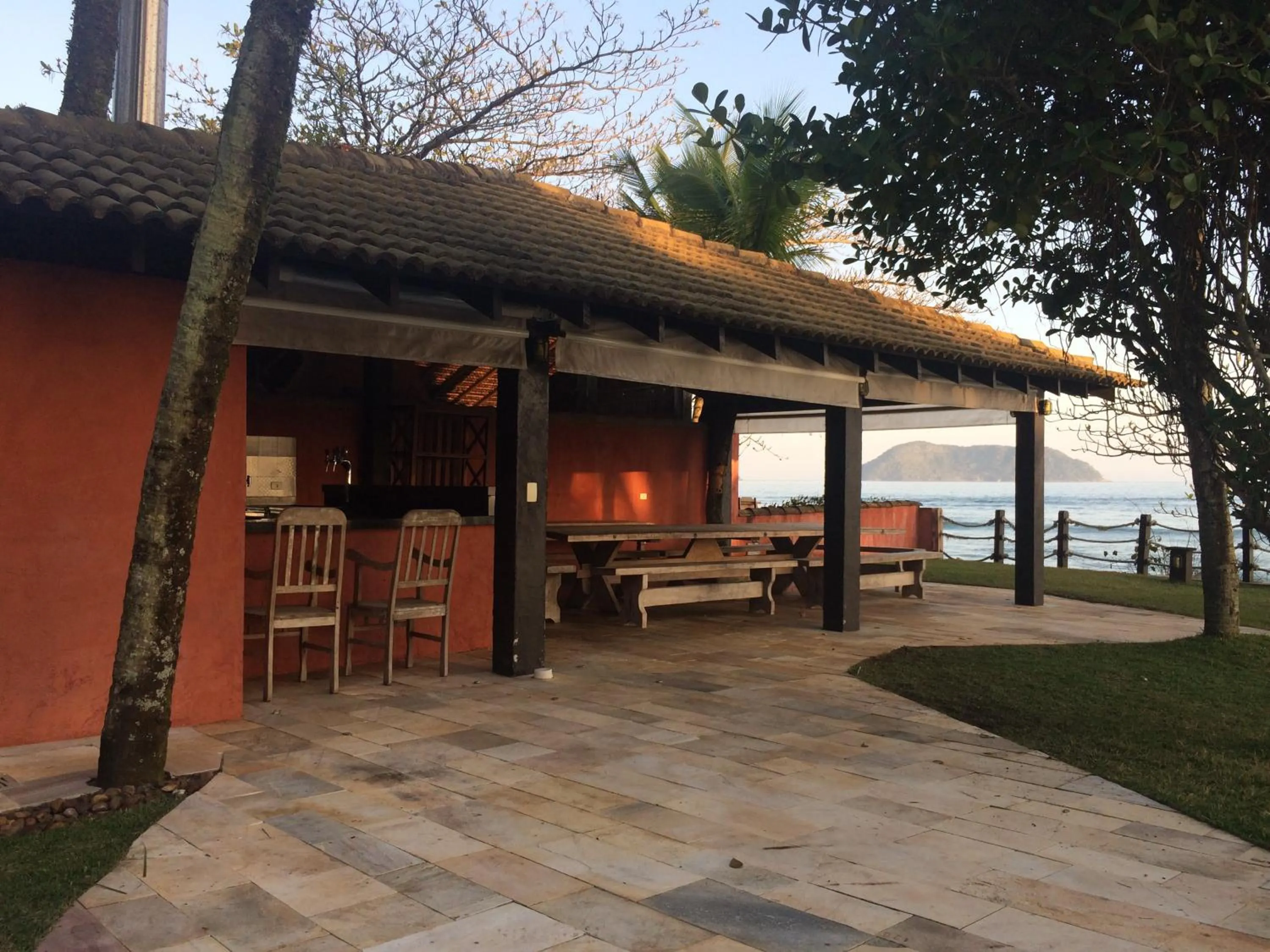 Natural landscape in Juquehy - Condomínio de Frente para o Mar - Piscina Aquecida - Quadra de Tenis