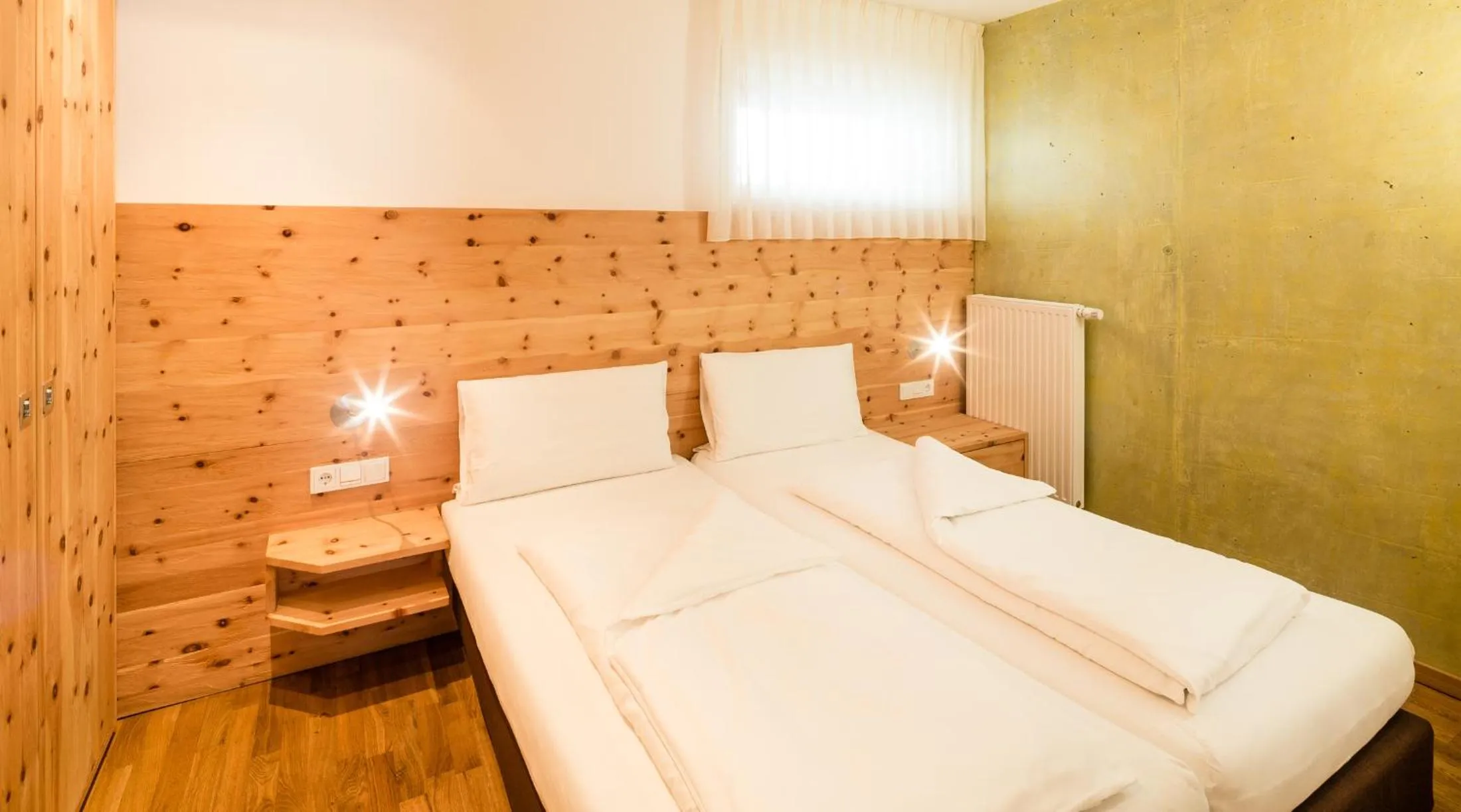 Bedroom, Bed in Residence Tolderhof - OlangCard included