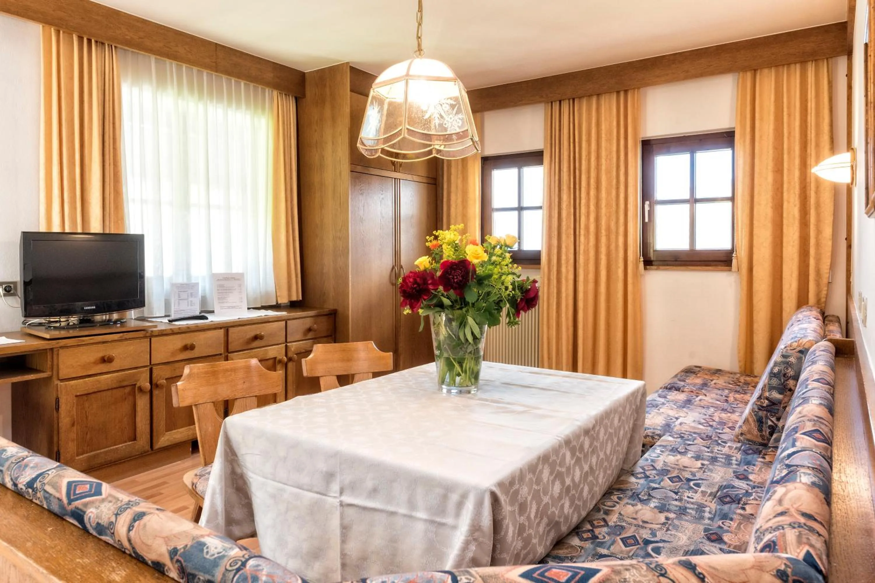 Living room in Residence Tolderhof - OlangCard included