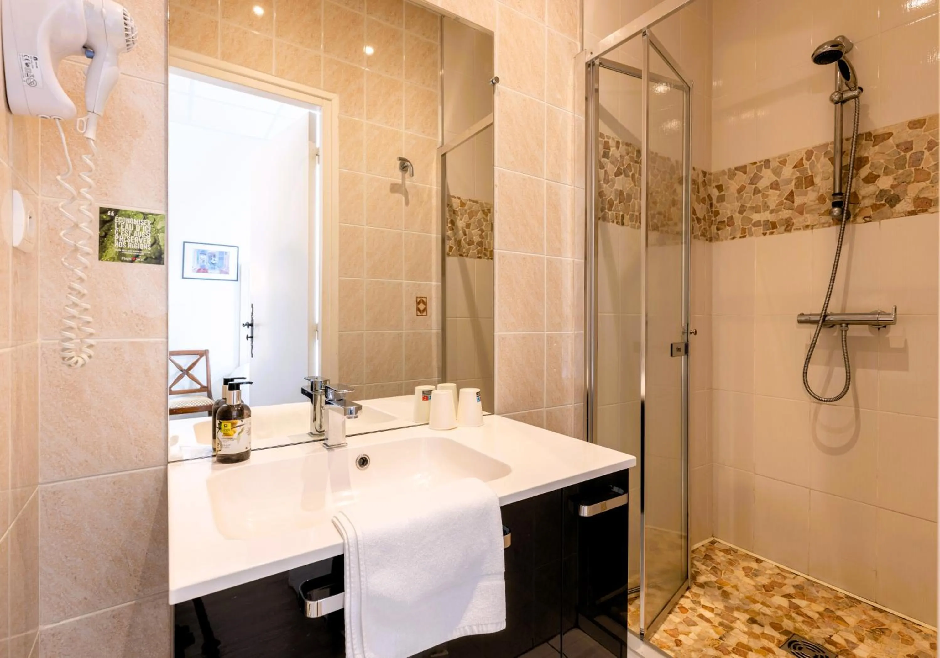 Bathroom in Le Sablier du Temps