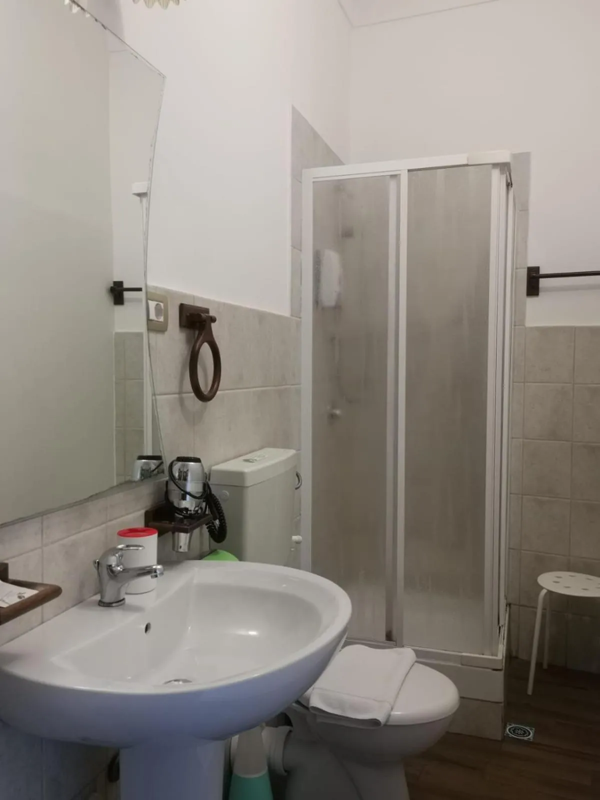 Bathroom in Del Centro