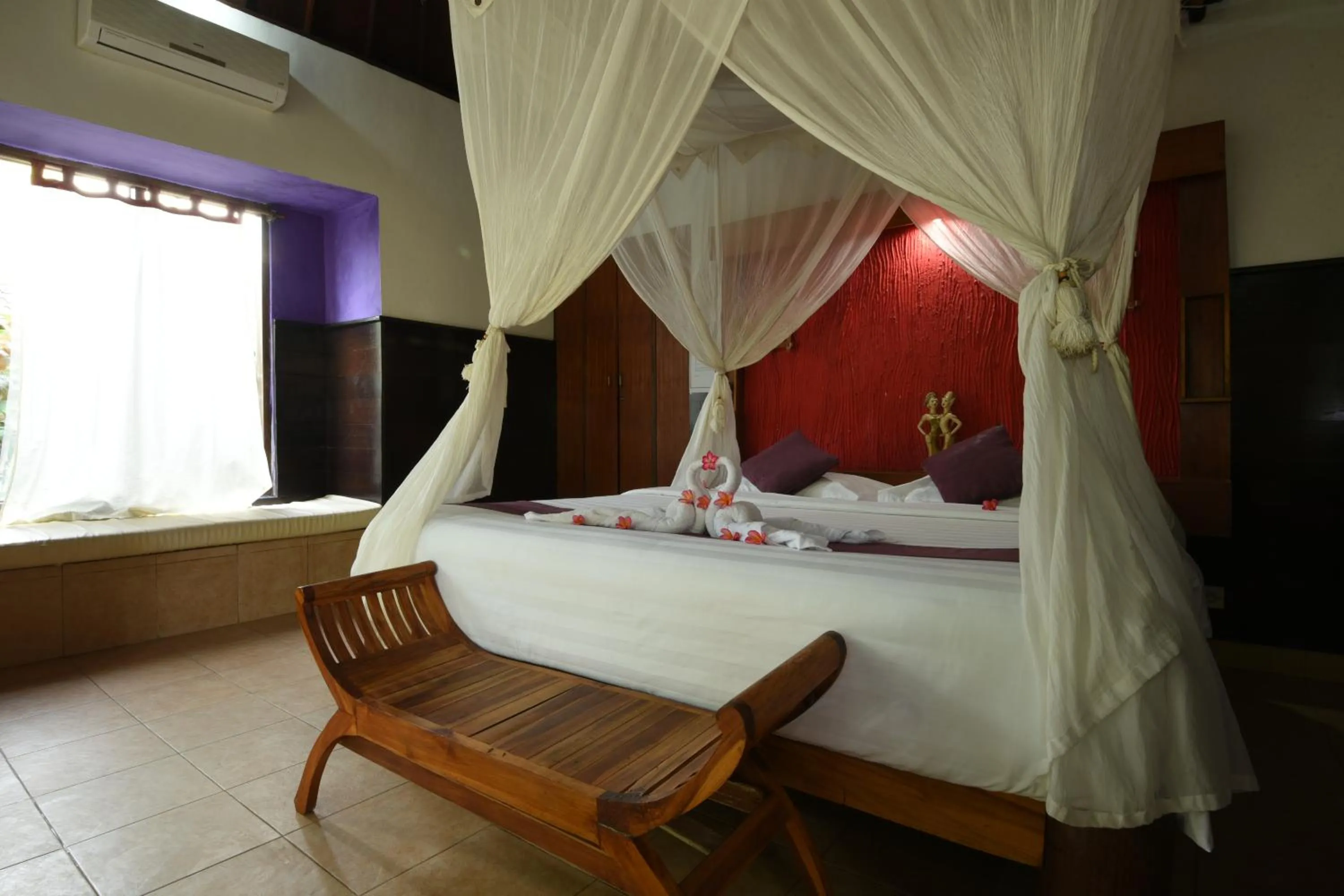 Bedroom, Bed in The Tanis Beach Resort Nusa Lembongan