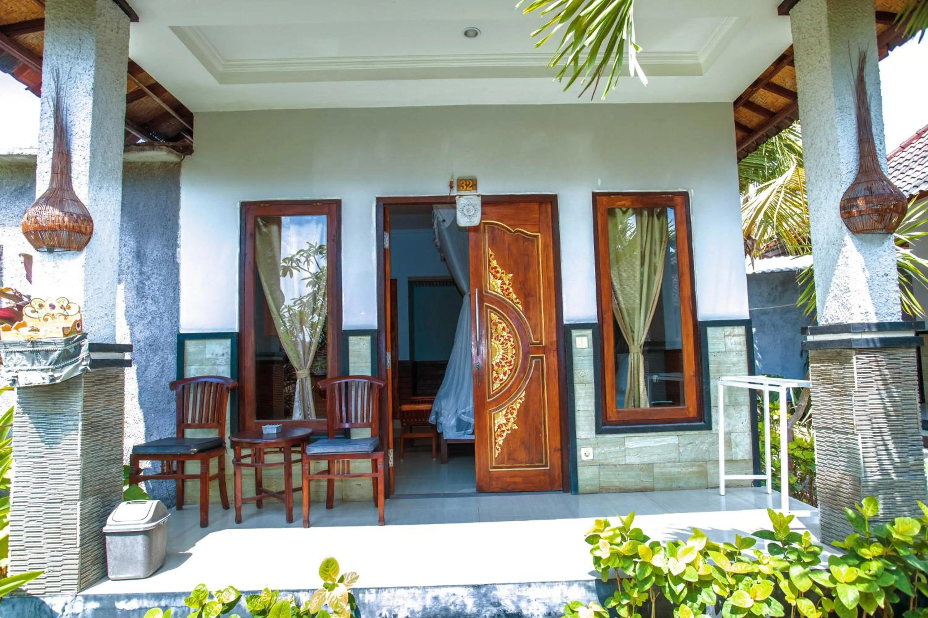 The Tanis Beach Resort Nusa Lembongan