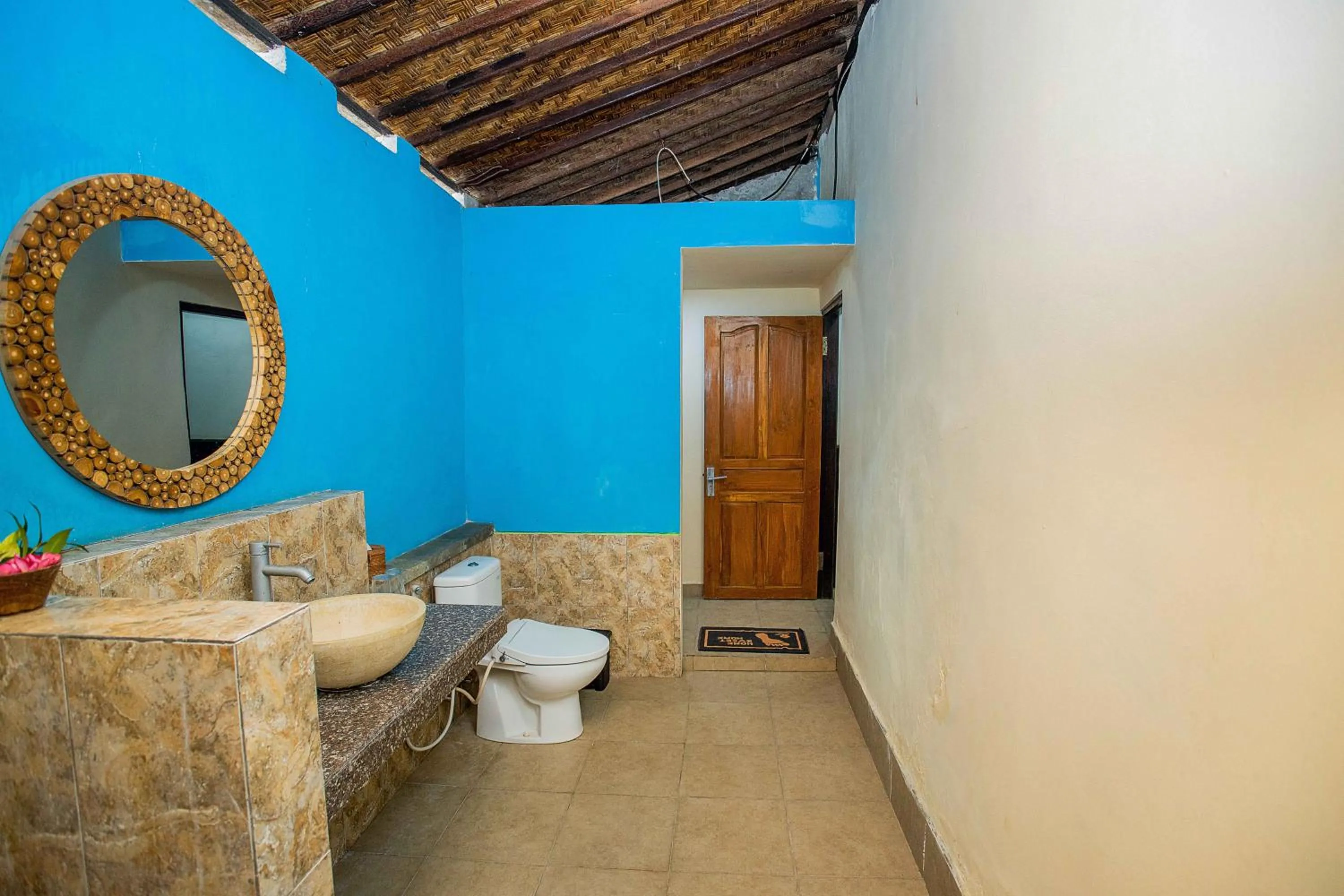 The Tanis Beach Resort Nusa Lembongan