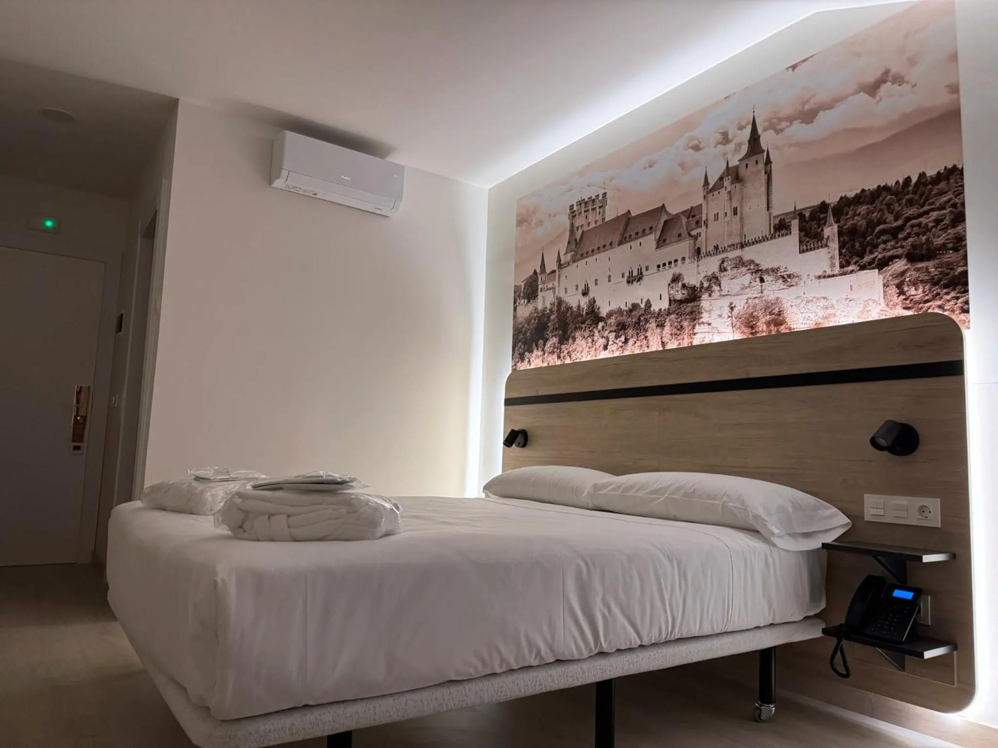 Bed in Hotel ELE Acueducto