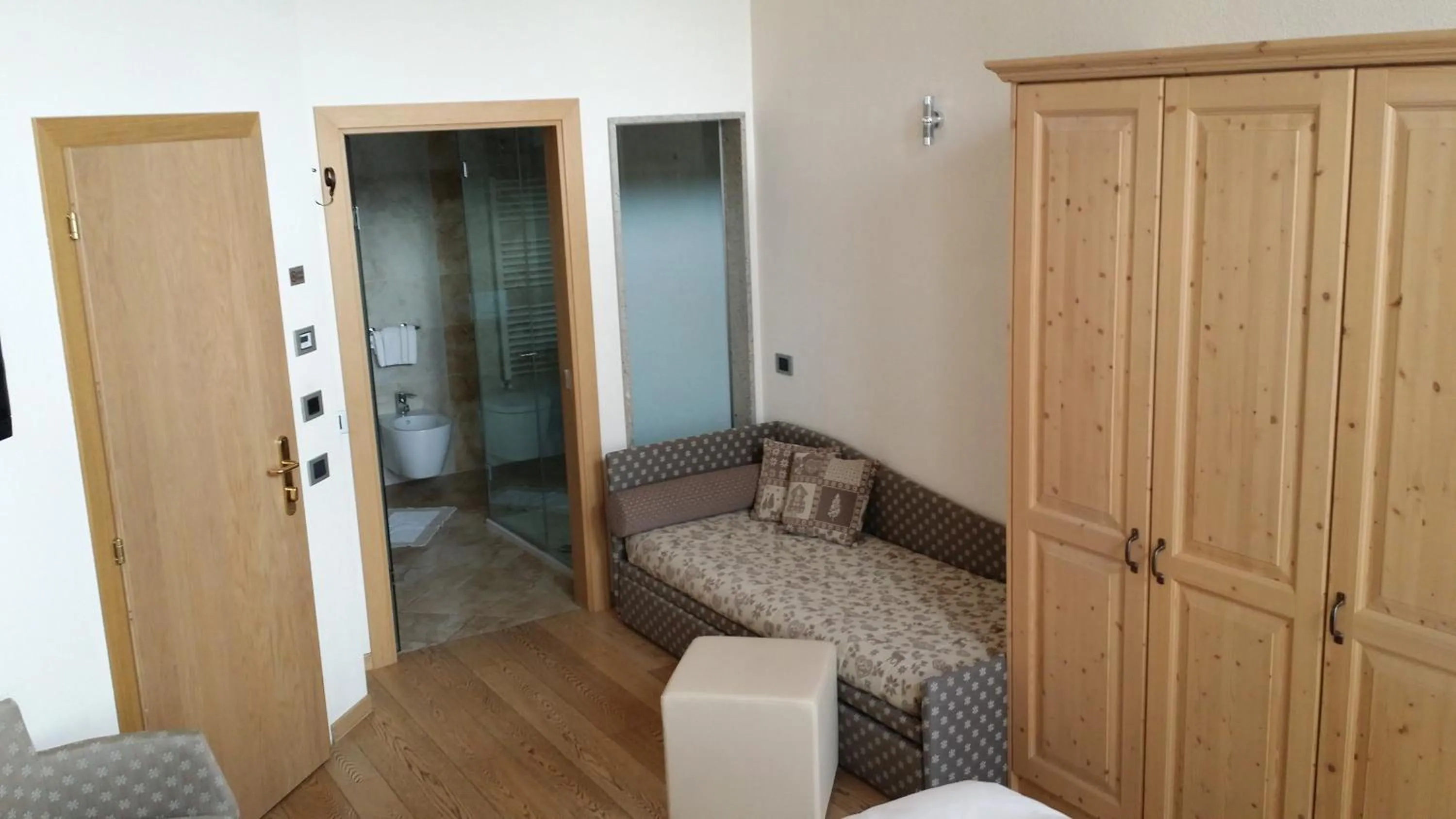 Bathroom in Hotel Alba