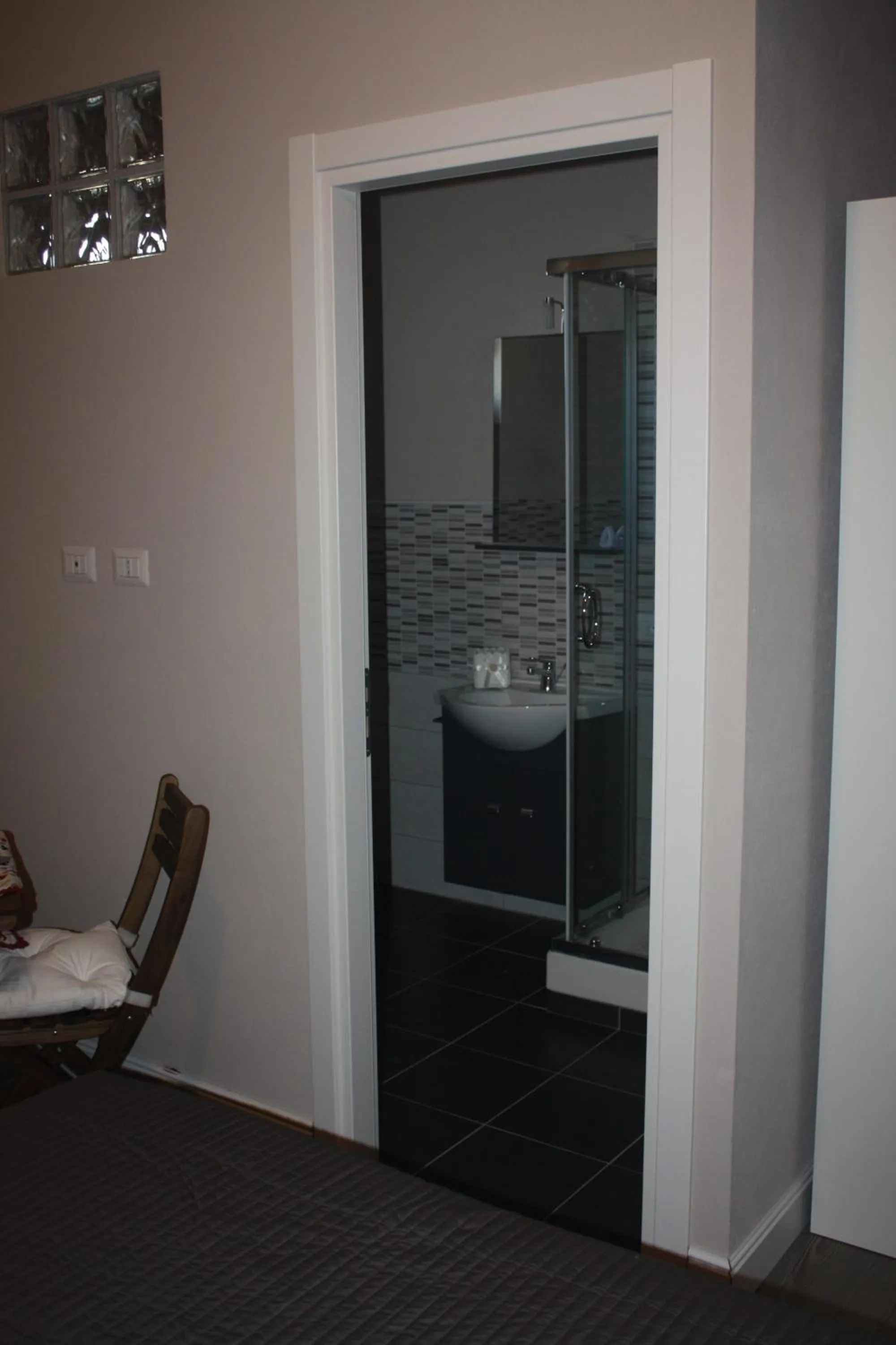 Bathroom in Gioeni ventidue