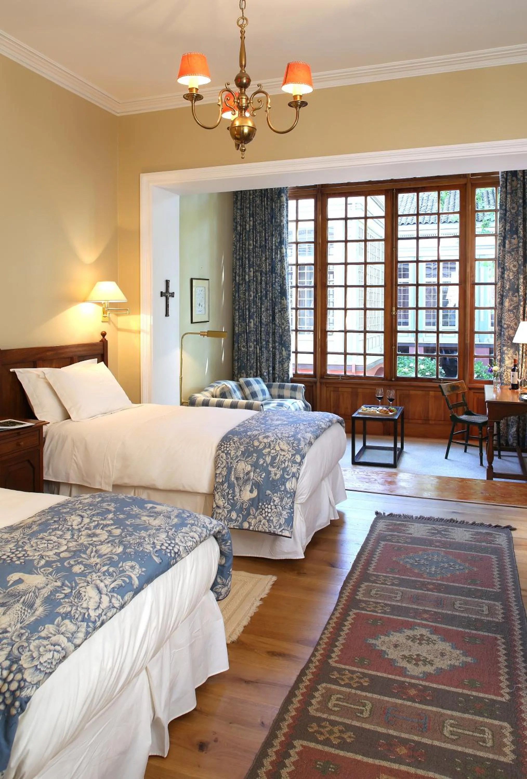 Photo of the whole room, Bed in Hotel Casa Real - Viña Santa Rita