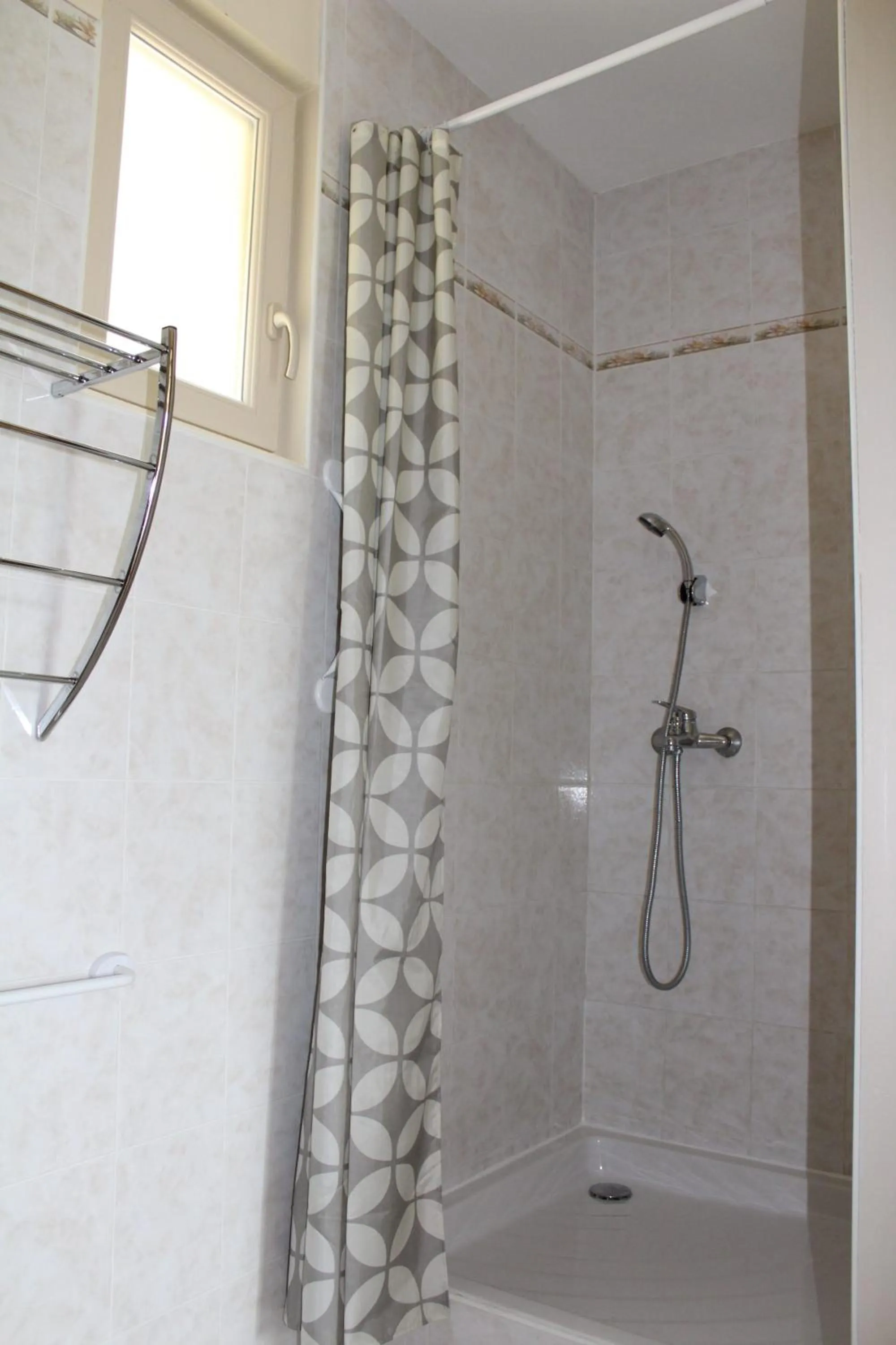 Bathroom in Hotel La Peyrade