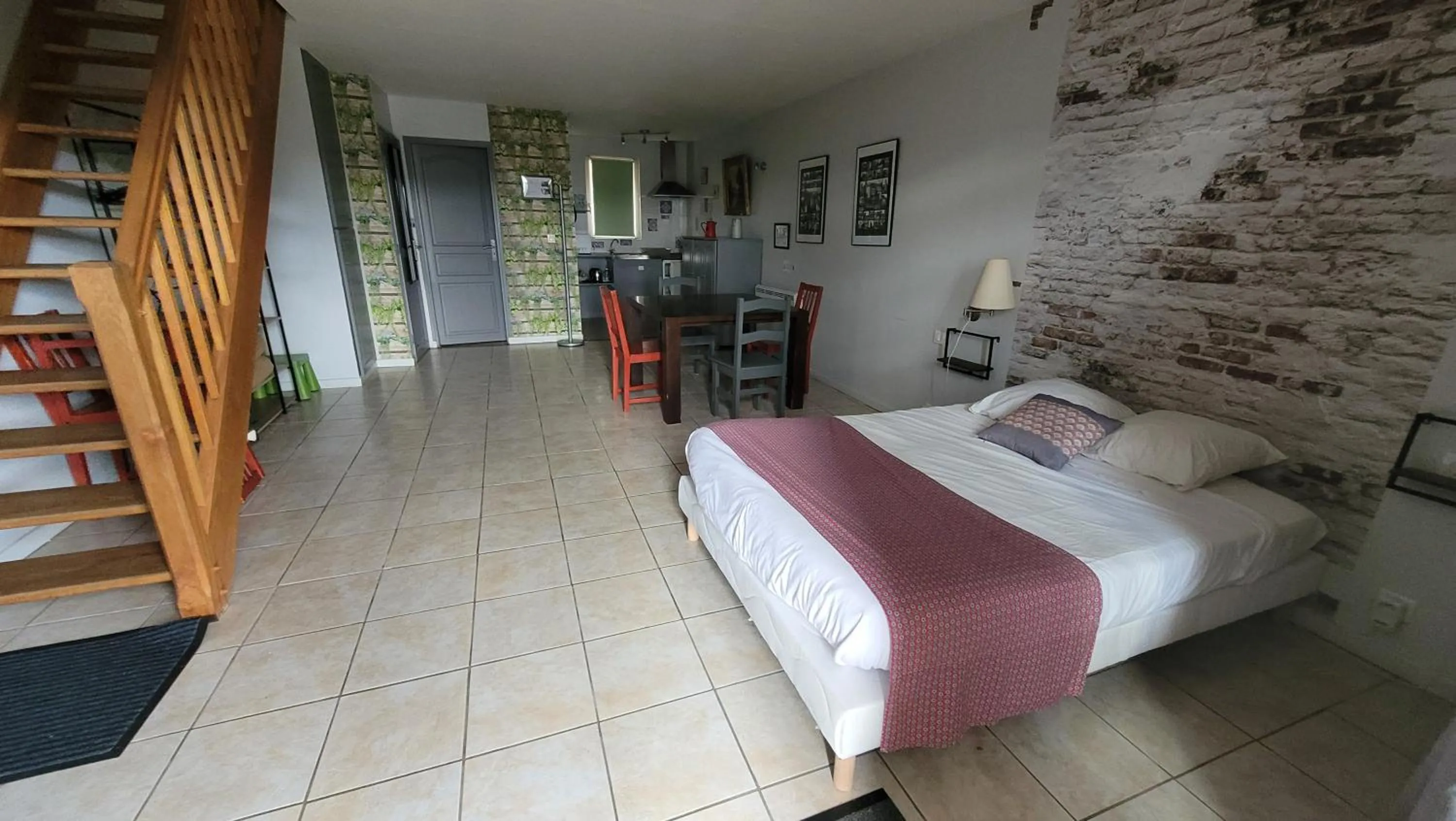 Photo of the whole room, Bed in Hotel La Peyrade