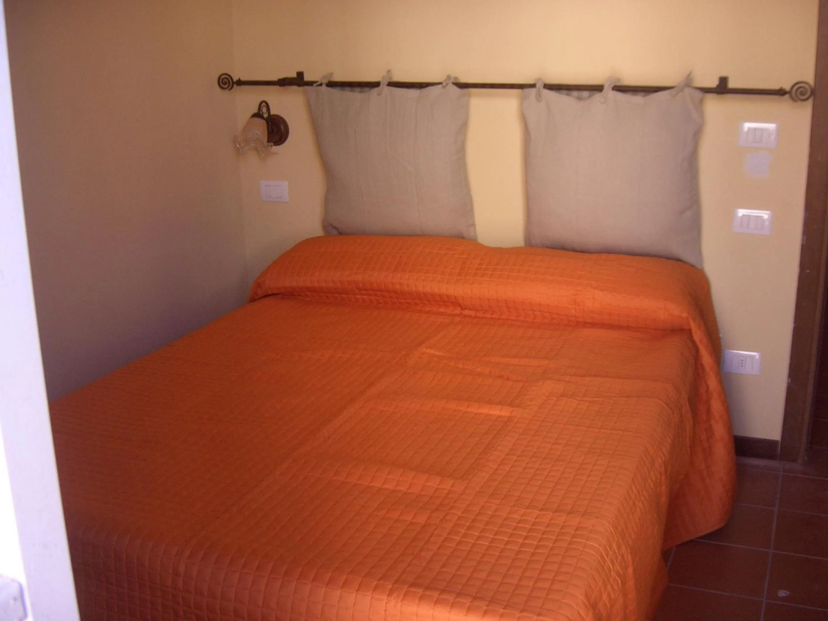 Bedroom, Bed in Hotel Paese Corvara