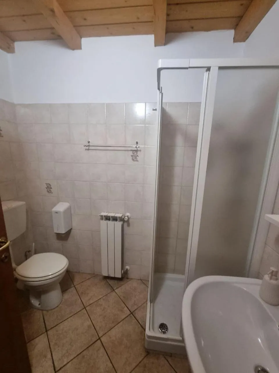 Shower in Hotel Paese Corvara