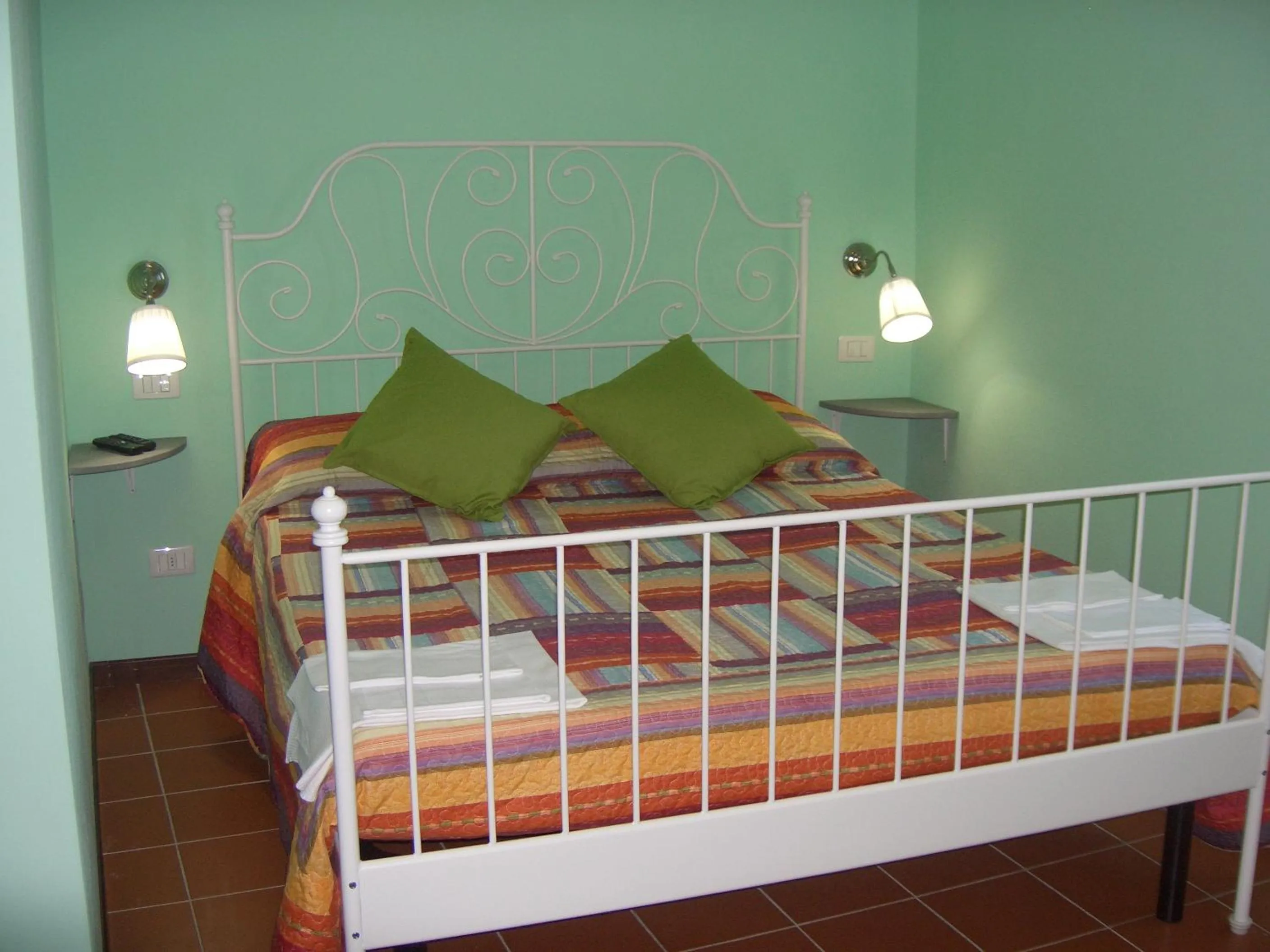 Bedroom, Bed in Hotel Paese Corvara