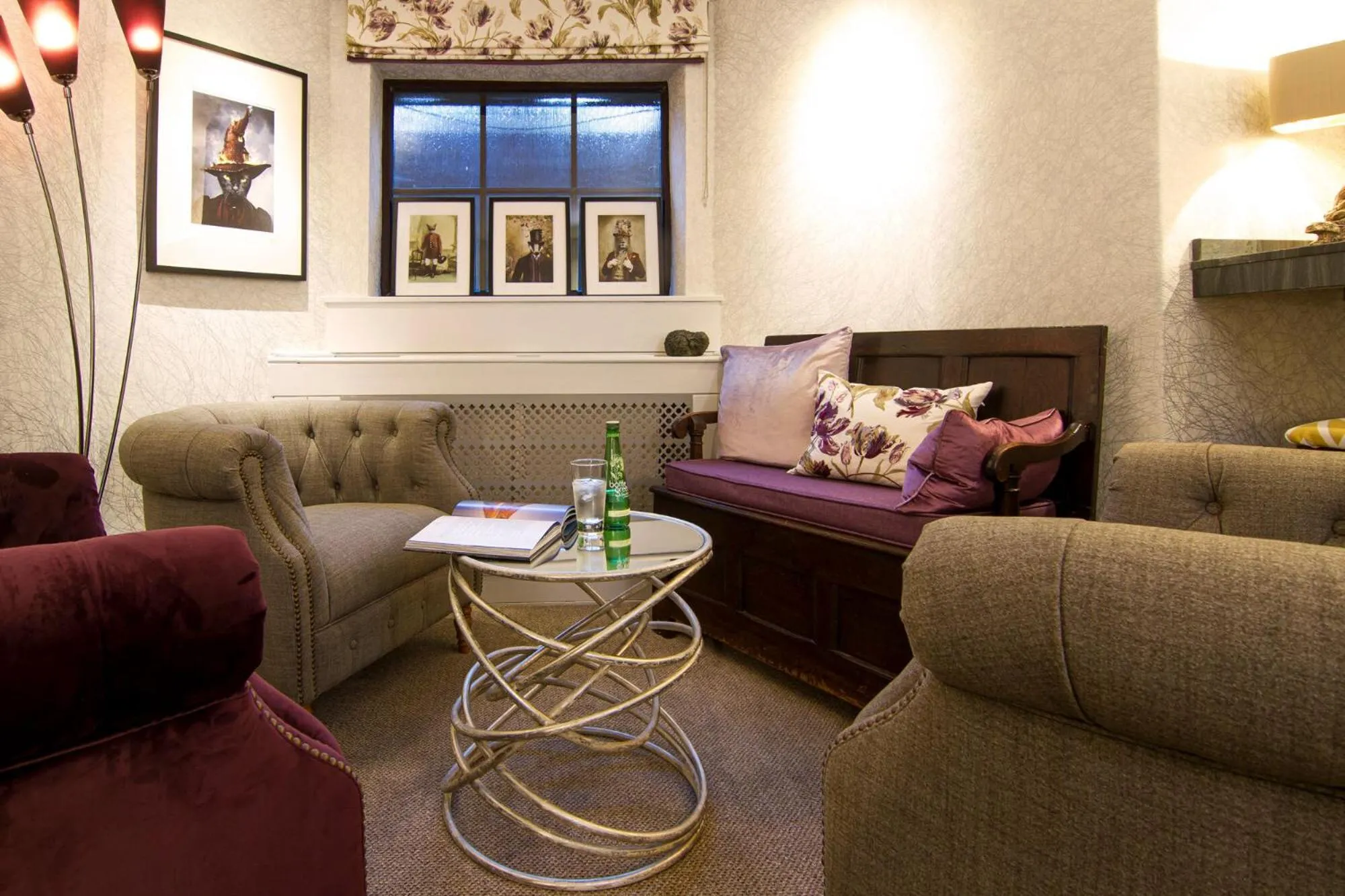 Living room in Elder Grove