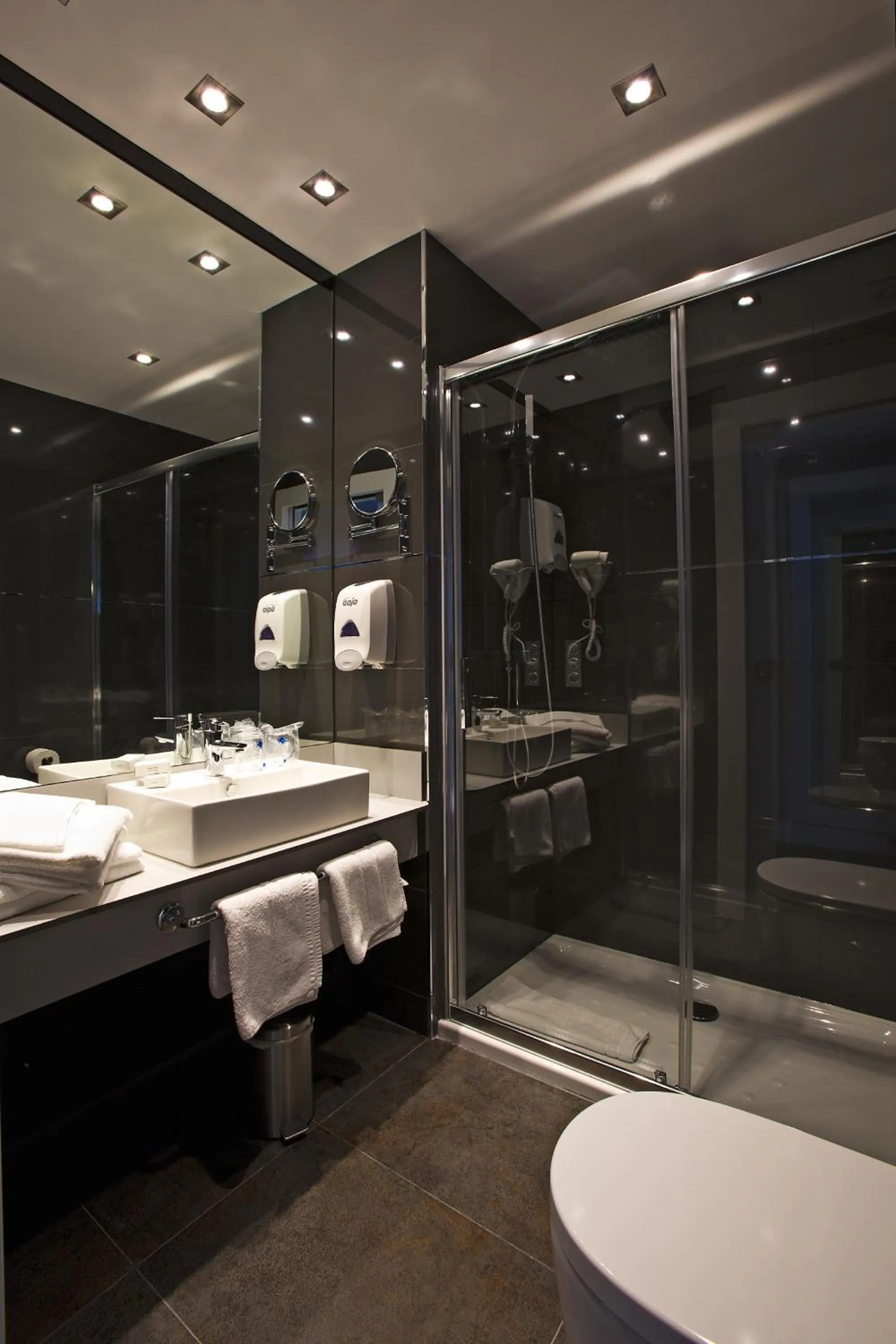 Bathroom in Hotel Castillo