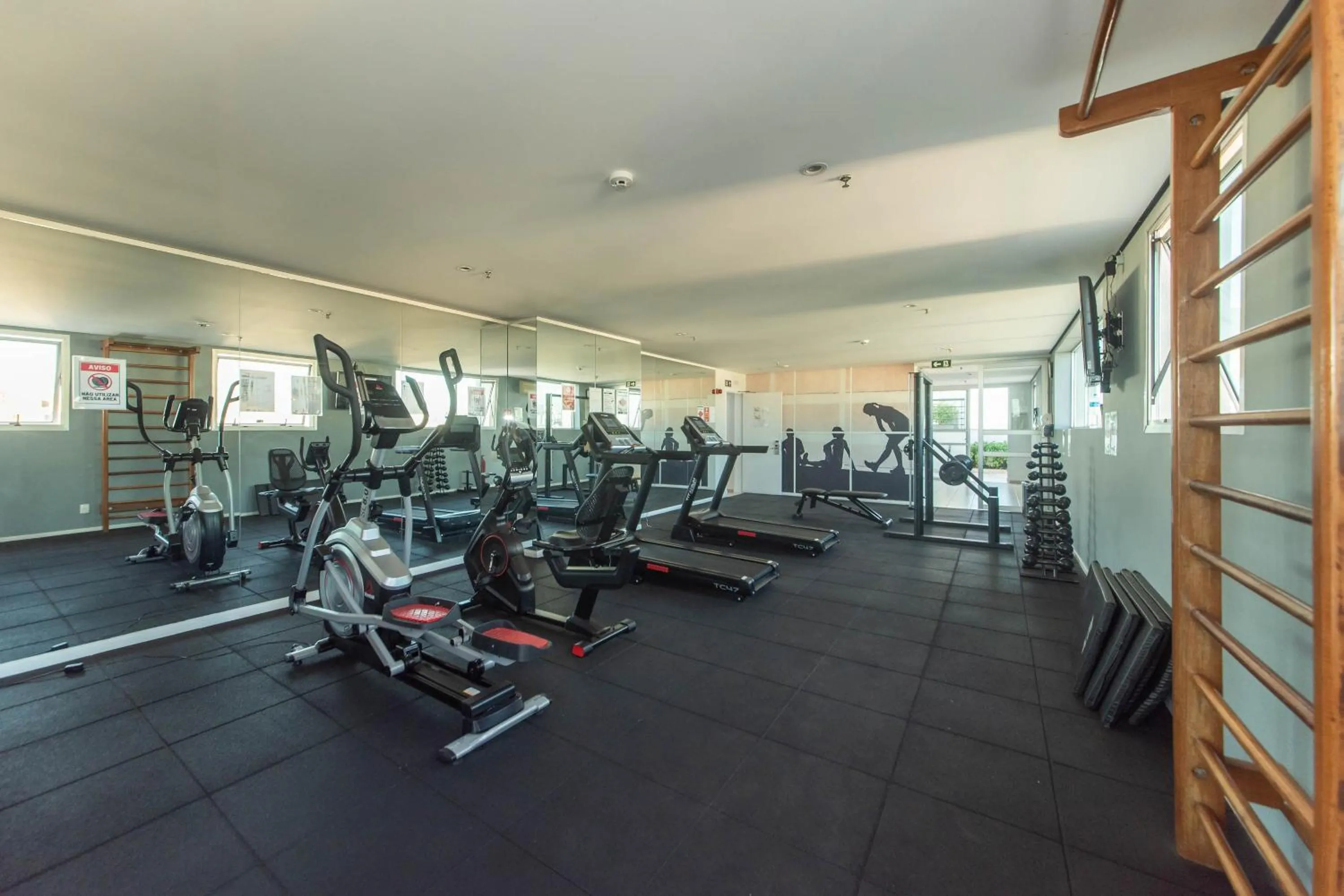 CHARMOSO FLAT NA OSCAR FREIRE