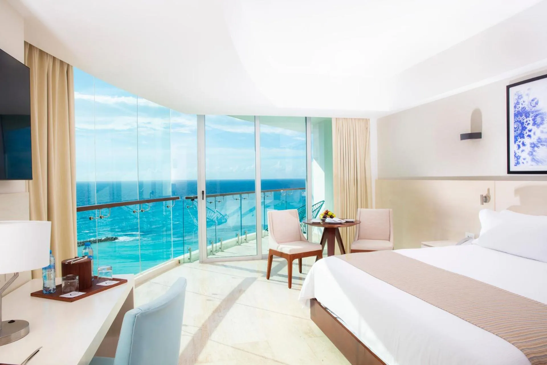 Bed in Altitude at Krystal Grand Cancun - All Inclusive