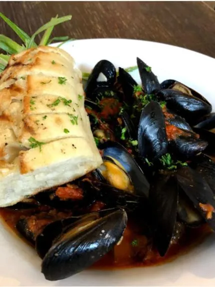 Restaurant/places to eat in The Gin Hotel, an Ascend Collection Hotel