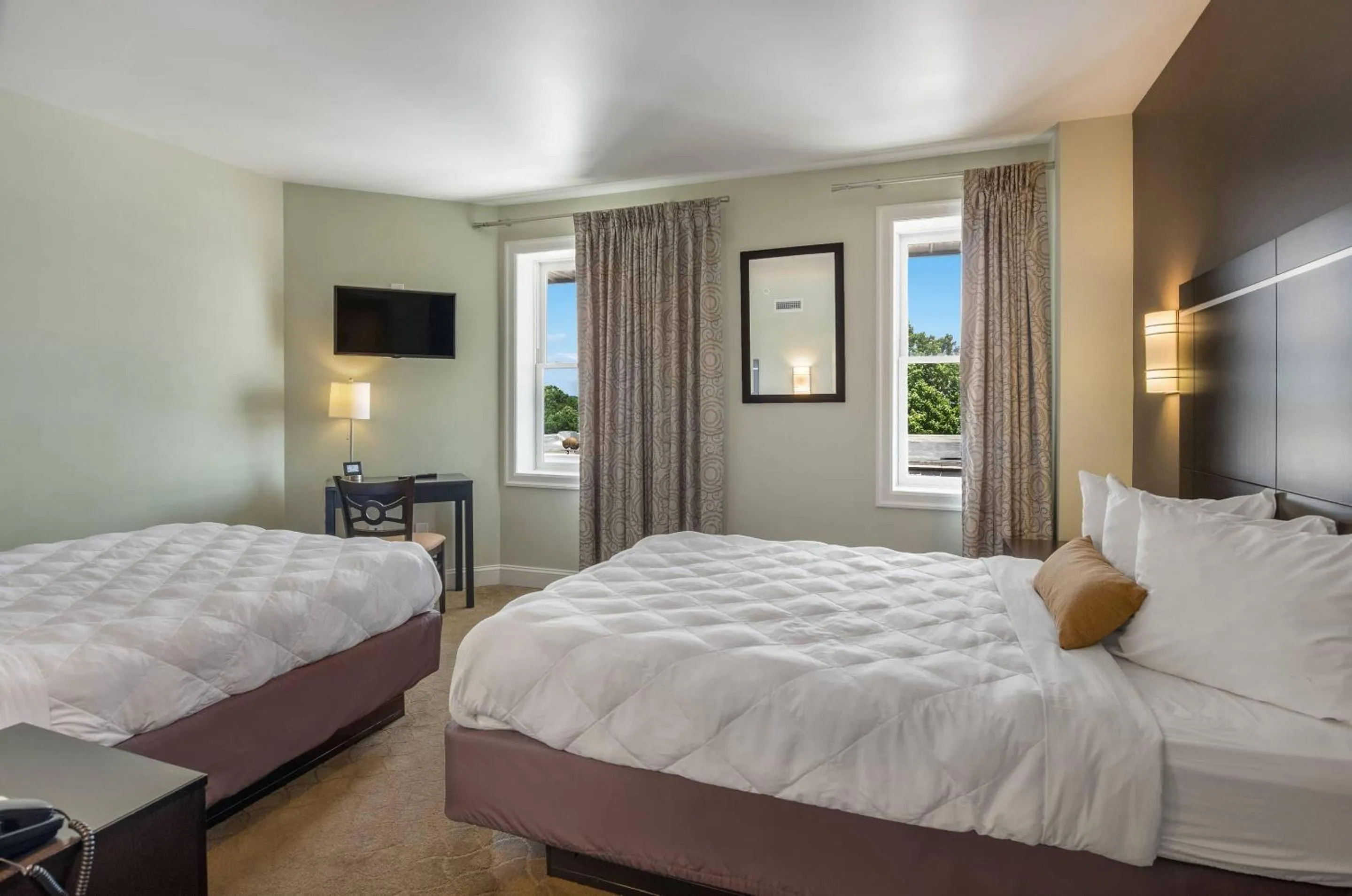 Bedroom, Bed in The Gin Hotel, an Ascend Collection Hotel