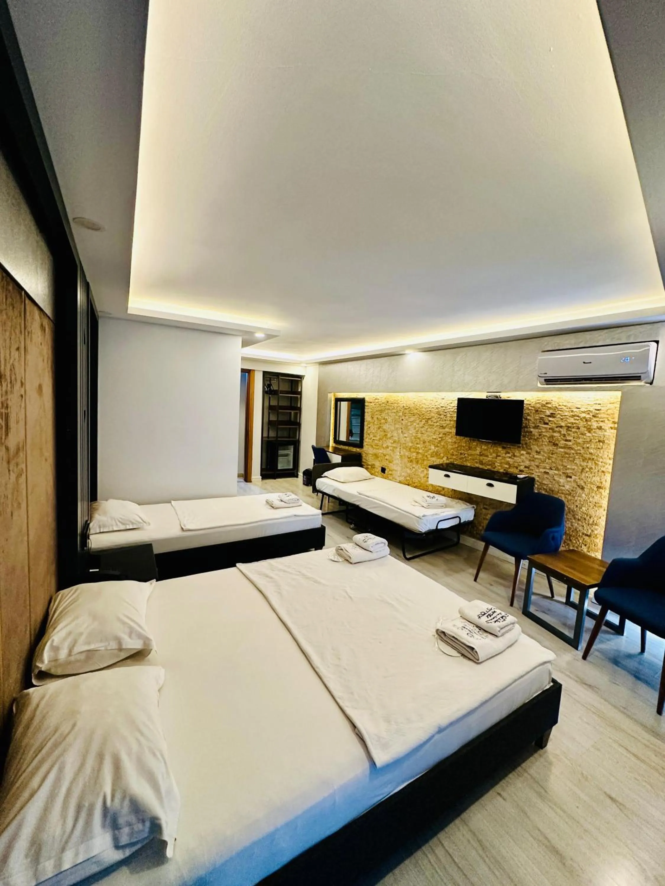 Bed in Sirkeci Quietness Hotel