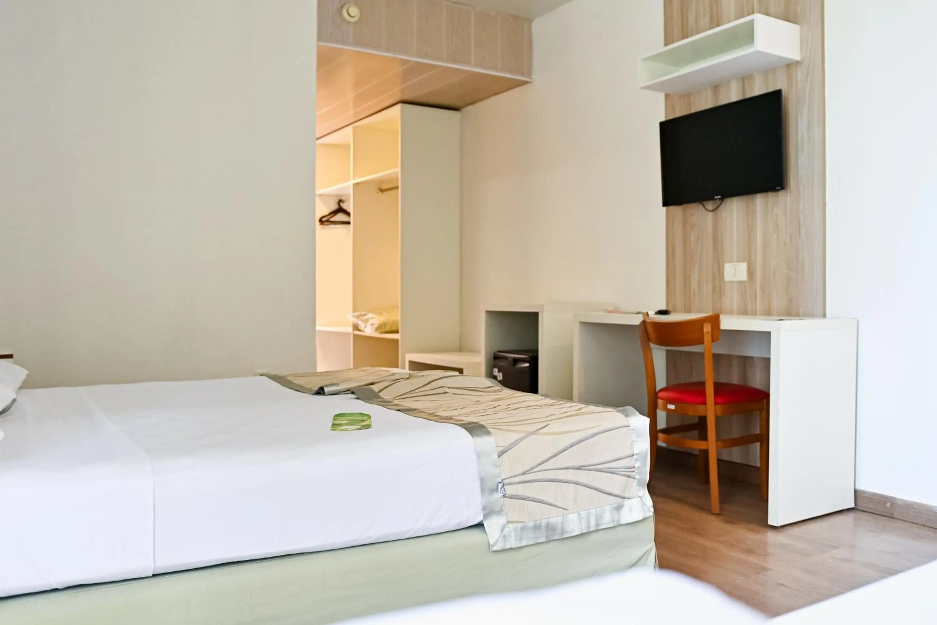 Bedroom, Bed in Matsubara Acqua Park Hotel