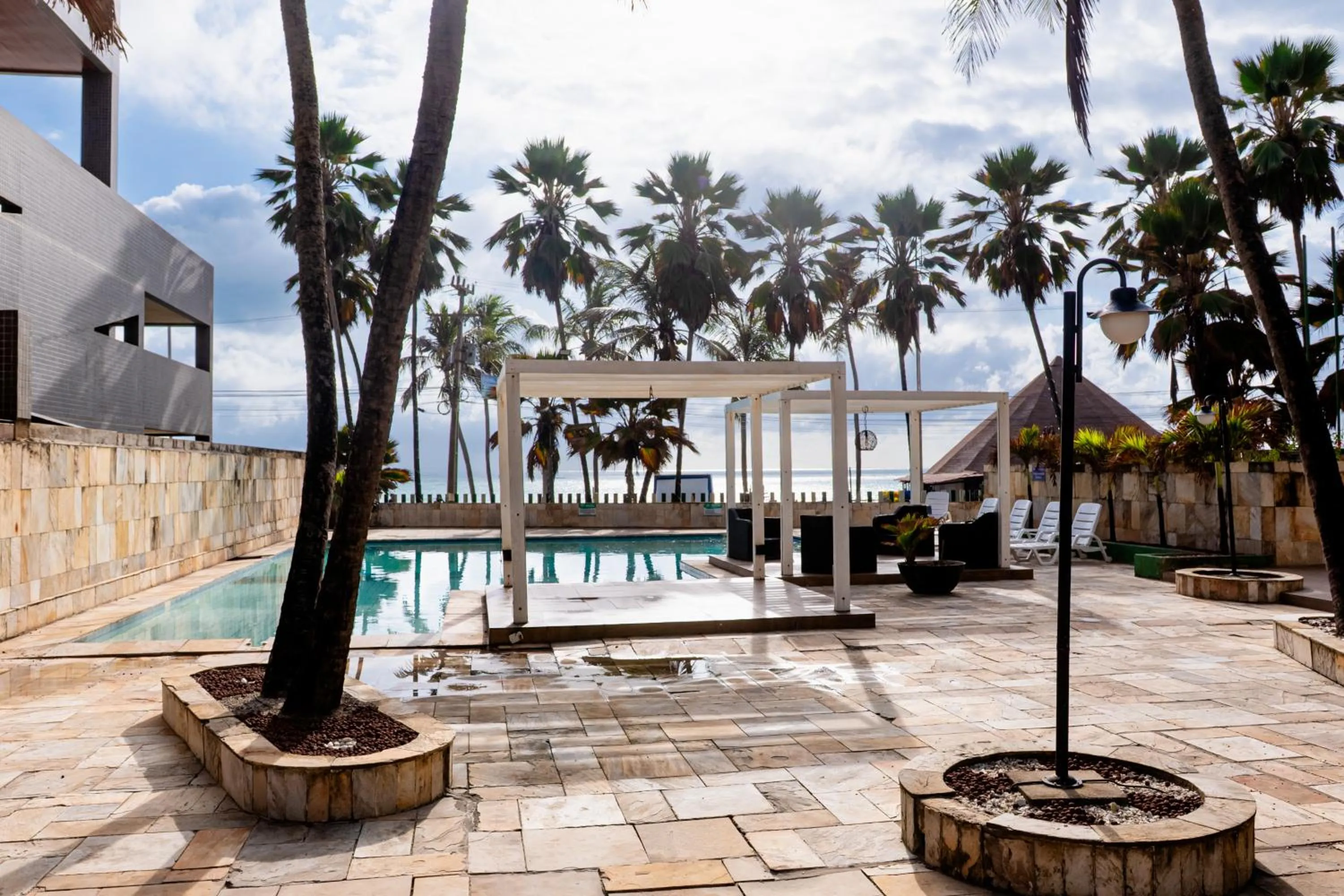 Swimming pool in Matsubara Acqua Park Hotel