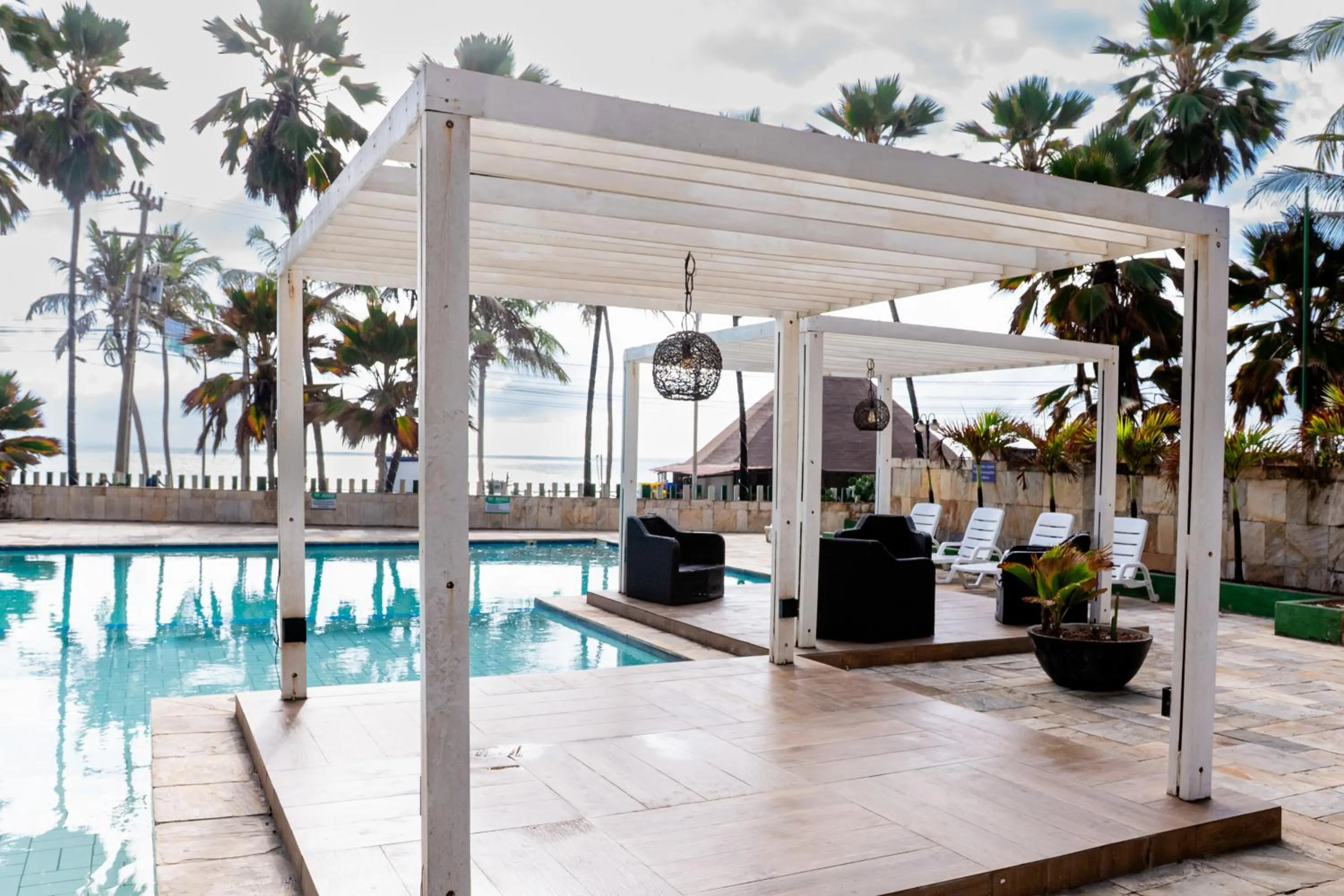 Swimming pool in Matsubara Acqua Park Hotel