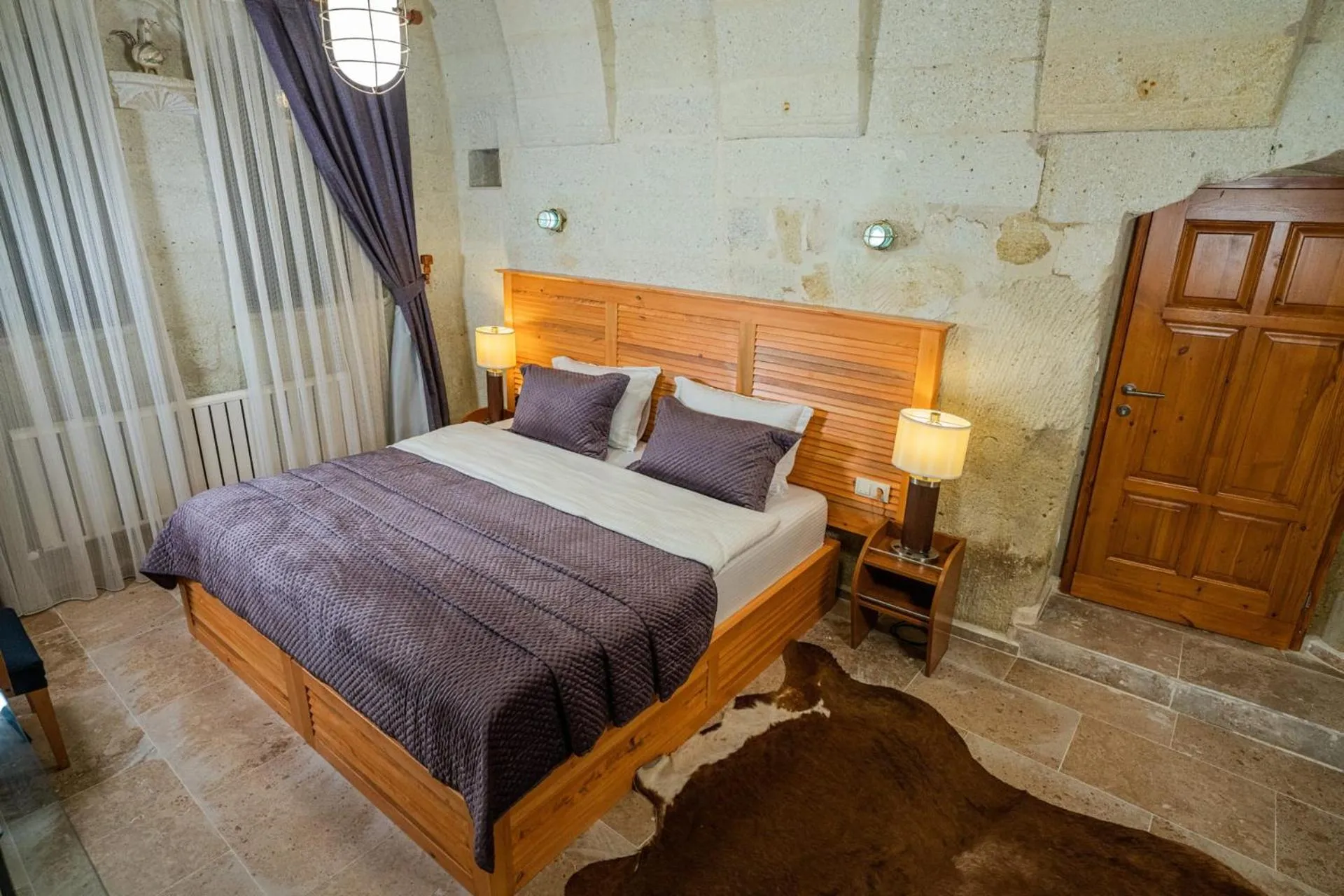 Bed in Canela Cave Hotel - Cappadocia