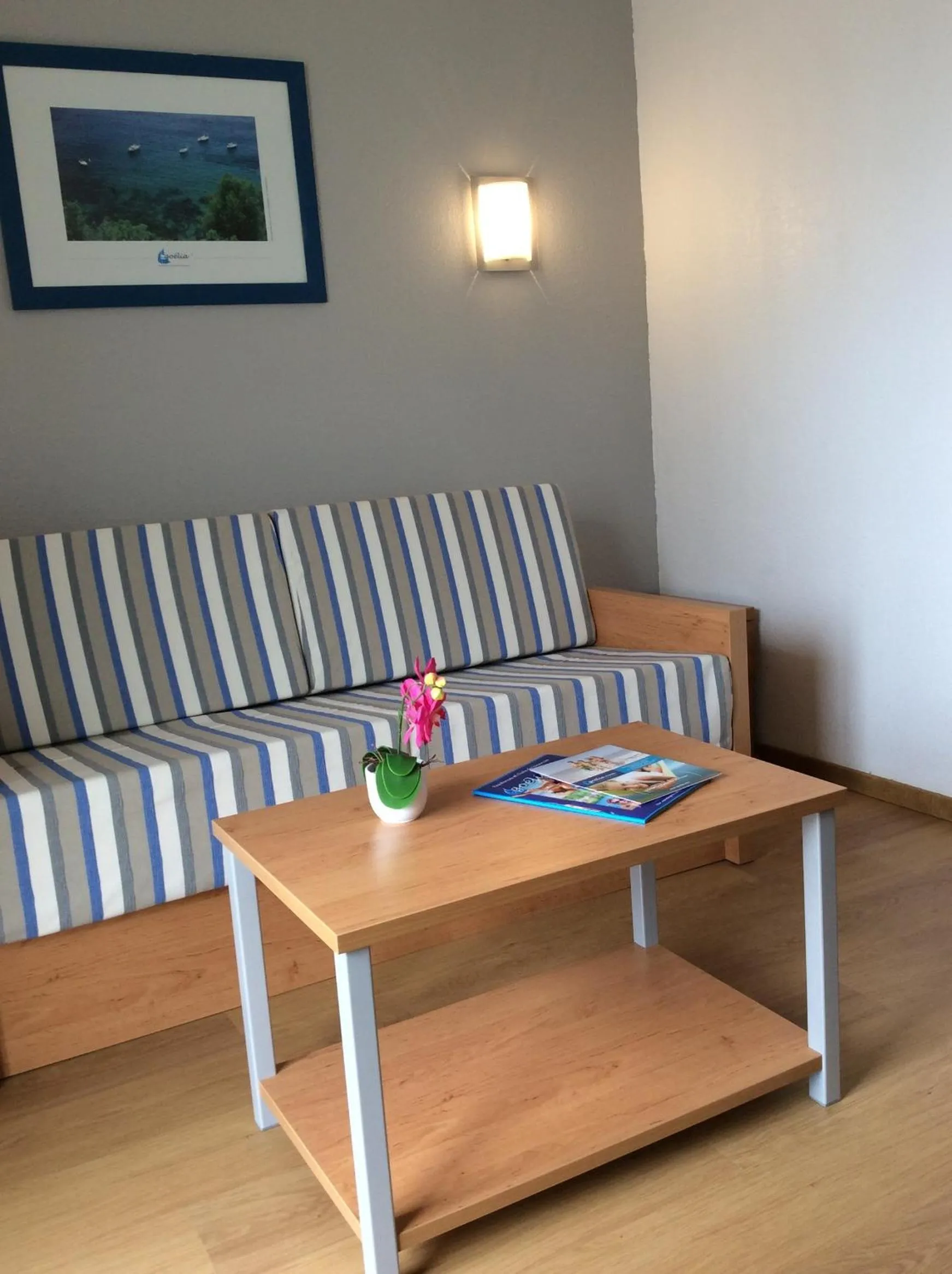 Living room in Appart'hôtel Goélia Sun City