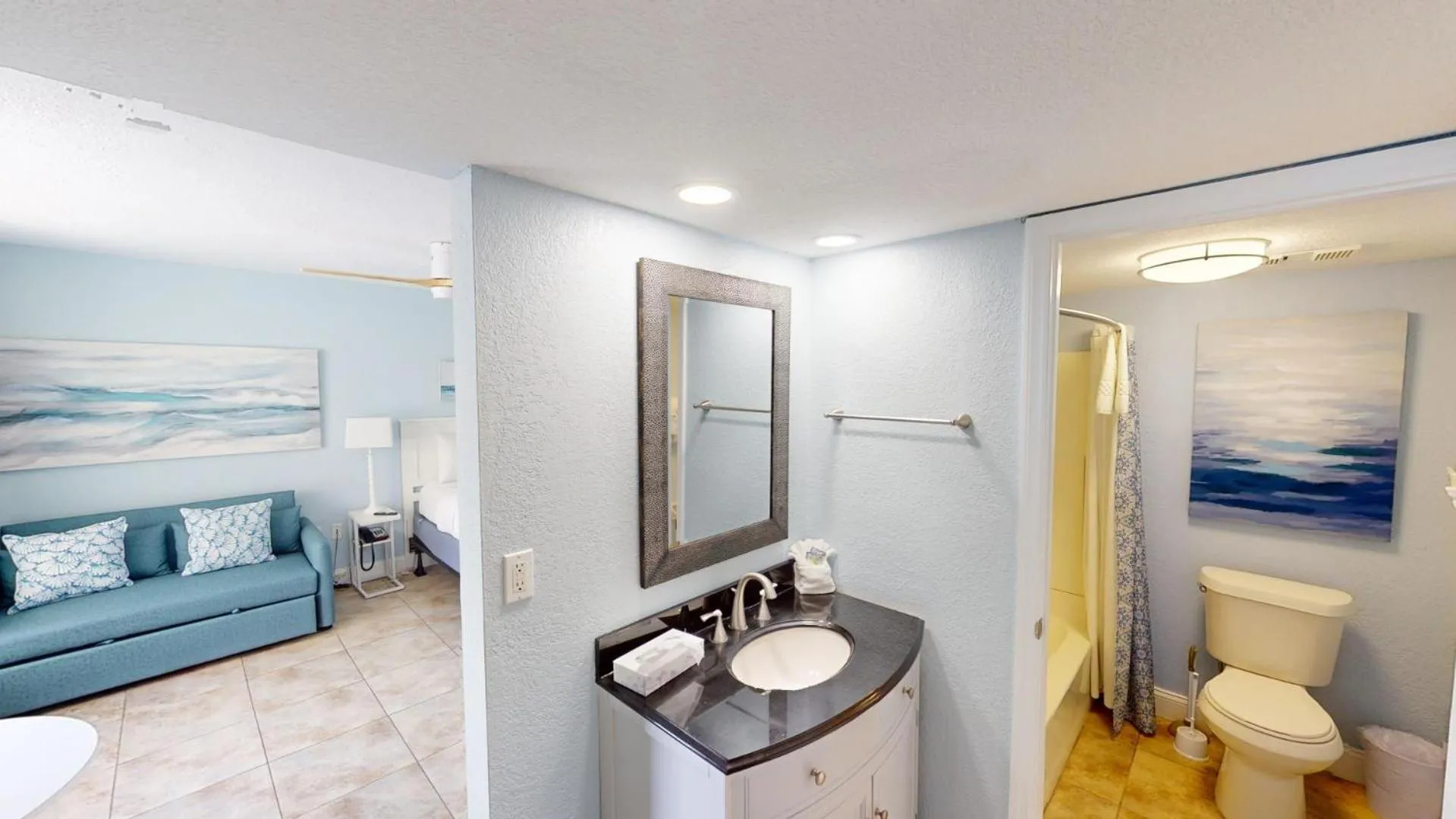 Bathroom in Island Inn Beach Resort