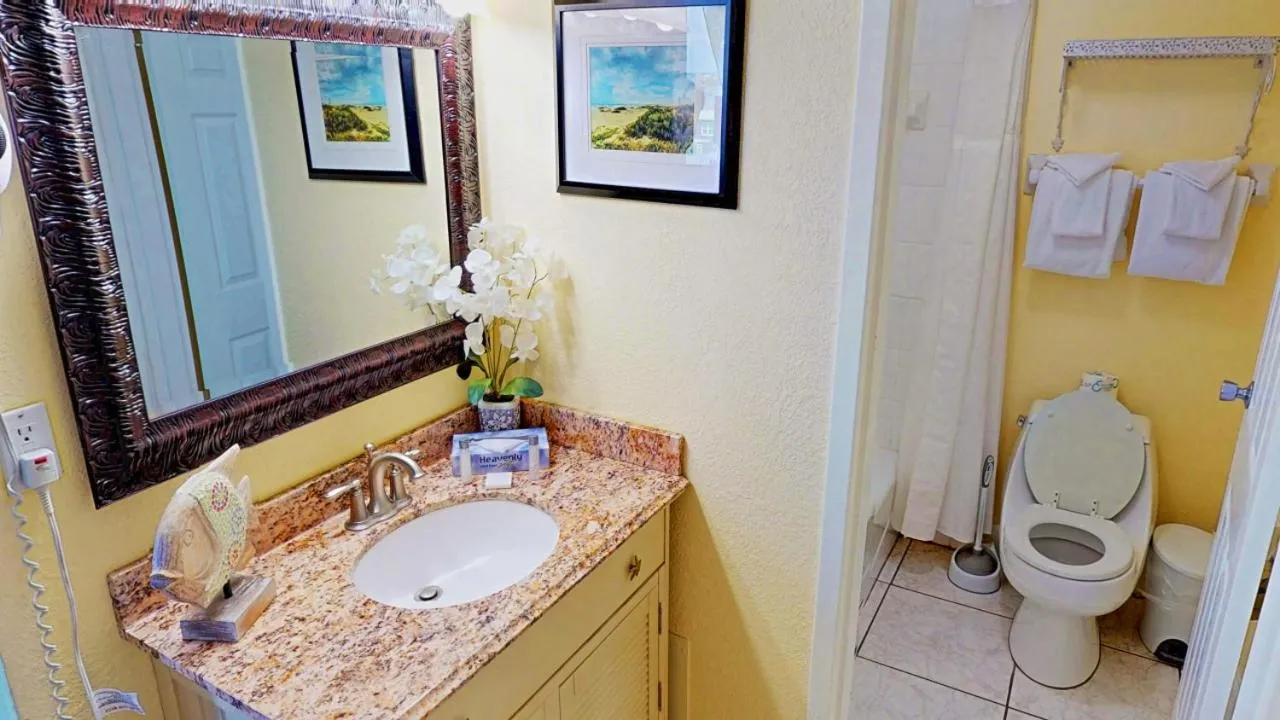 Bathroom in Island Inn Beach Resort