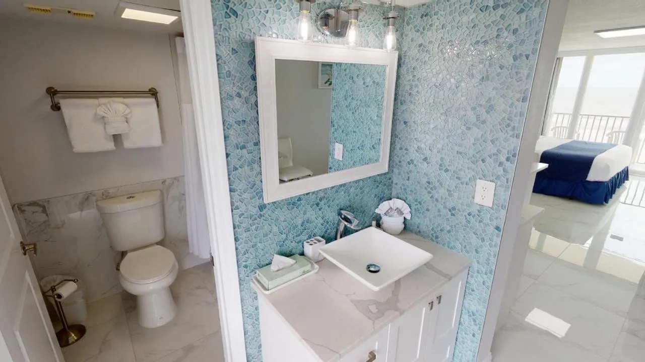 Bathroom in Island Inn Beach Resort