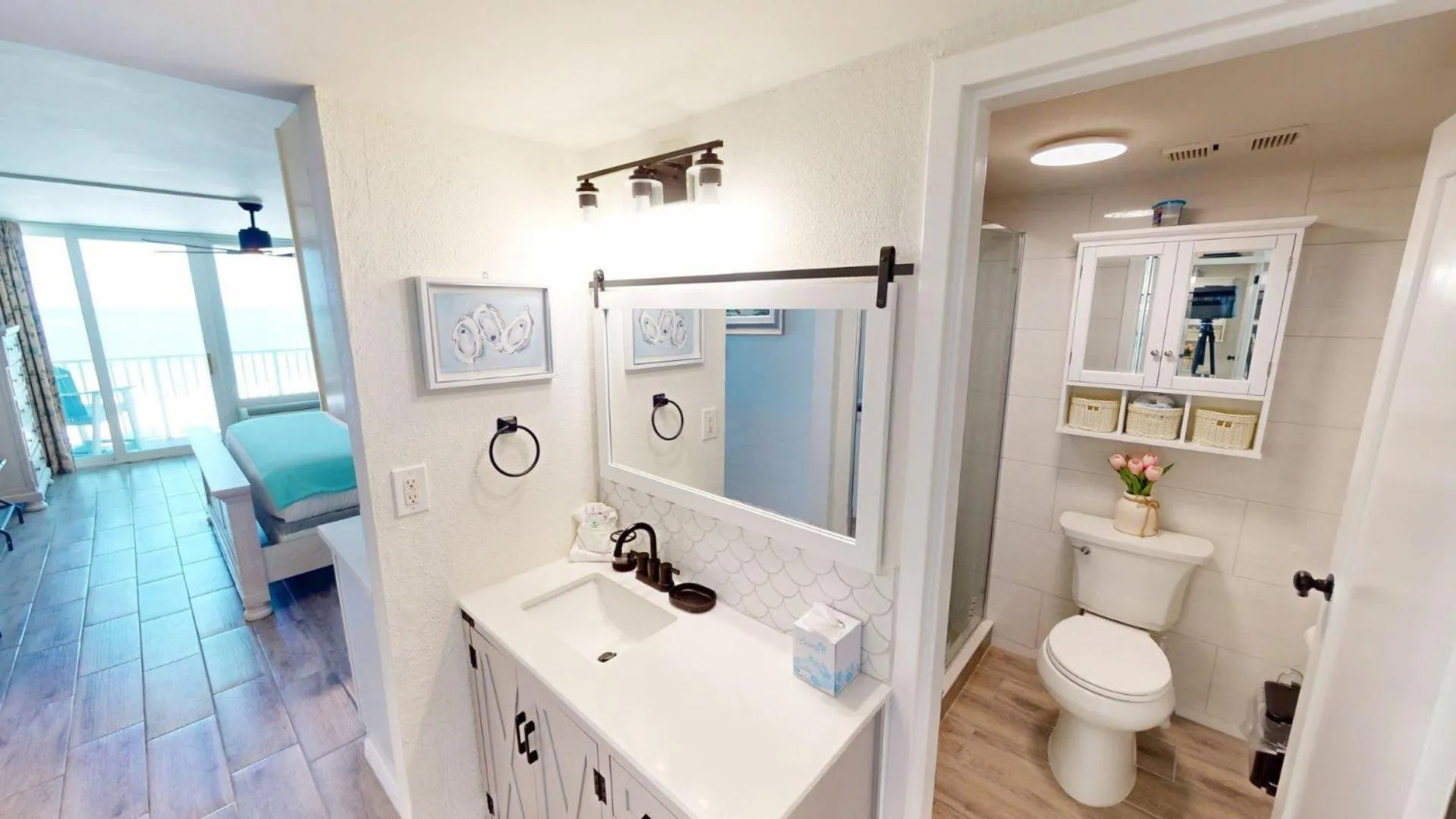 Bathroom in Island Inn Beach Resort