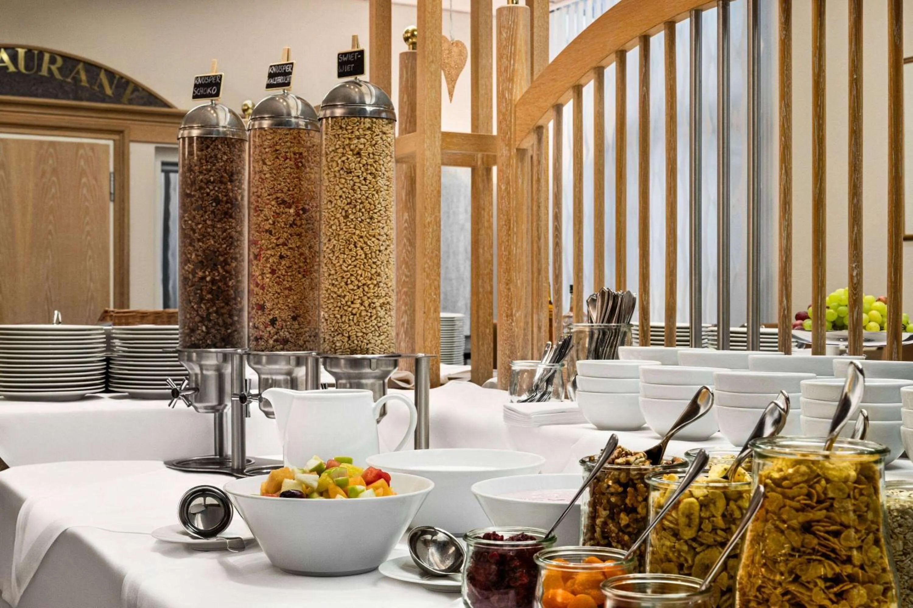 Breakfast in Amedia Weiden, Trademark Collection by Wyndham